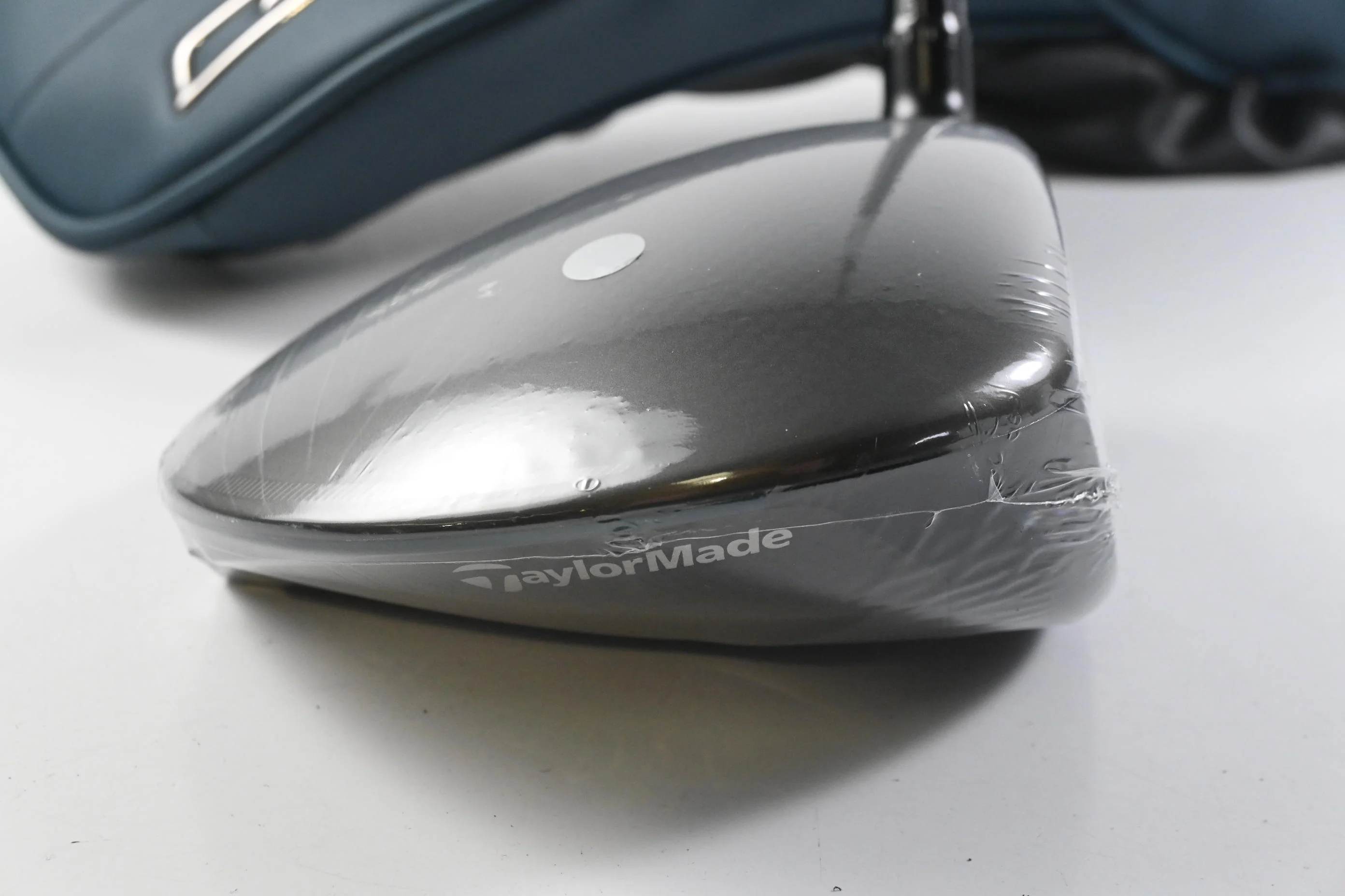 Taylormade Qi4D Max Driver / 9 Degree / X-Flex REAX Blue 60 Shaft - Image 3