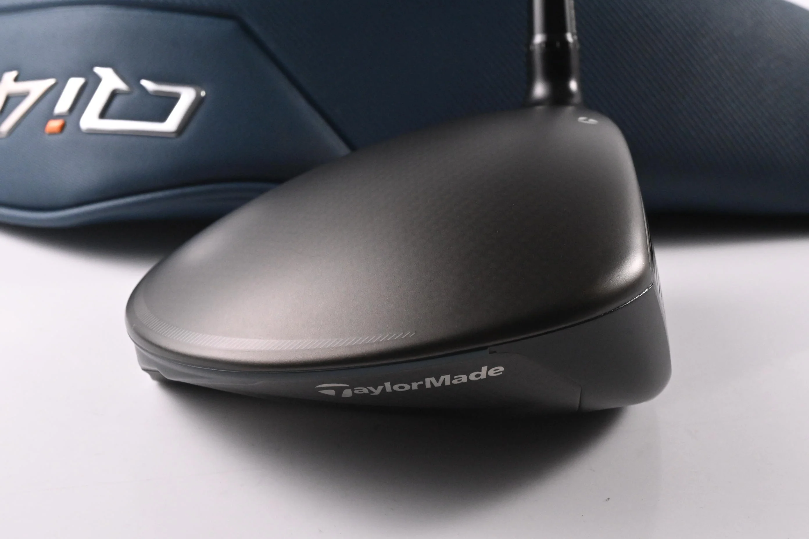 Taylormade Qi4D Max Driver / 9 Degree / Regular Flex REAX Blue 50 Shaft - Image 3