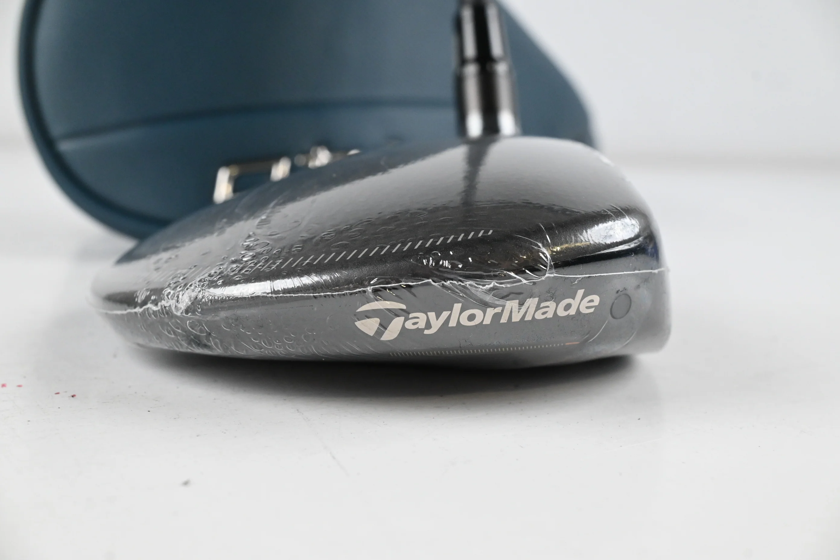 Taylormade Qi4D Max #3 Wood / 15 Degree / Regular Flex Reax 55 Shaft - Image 3