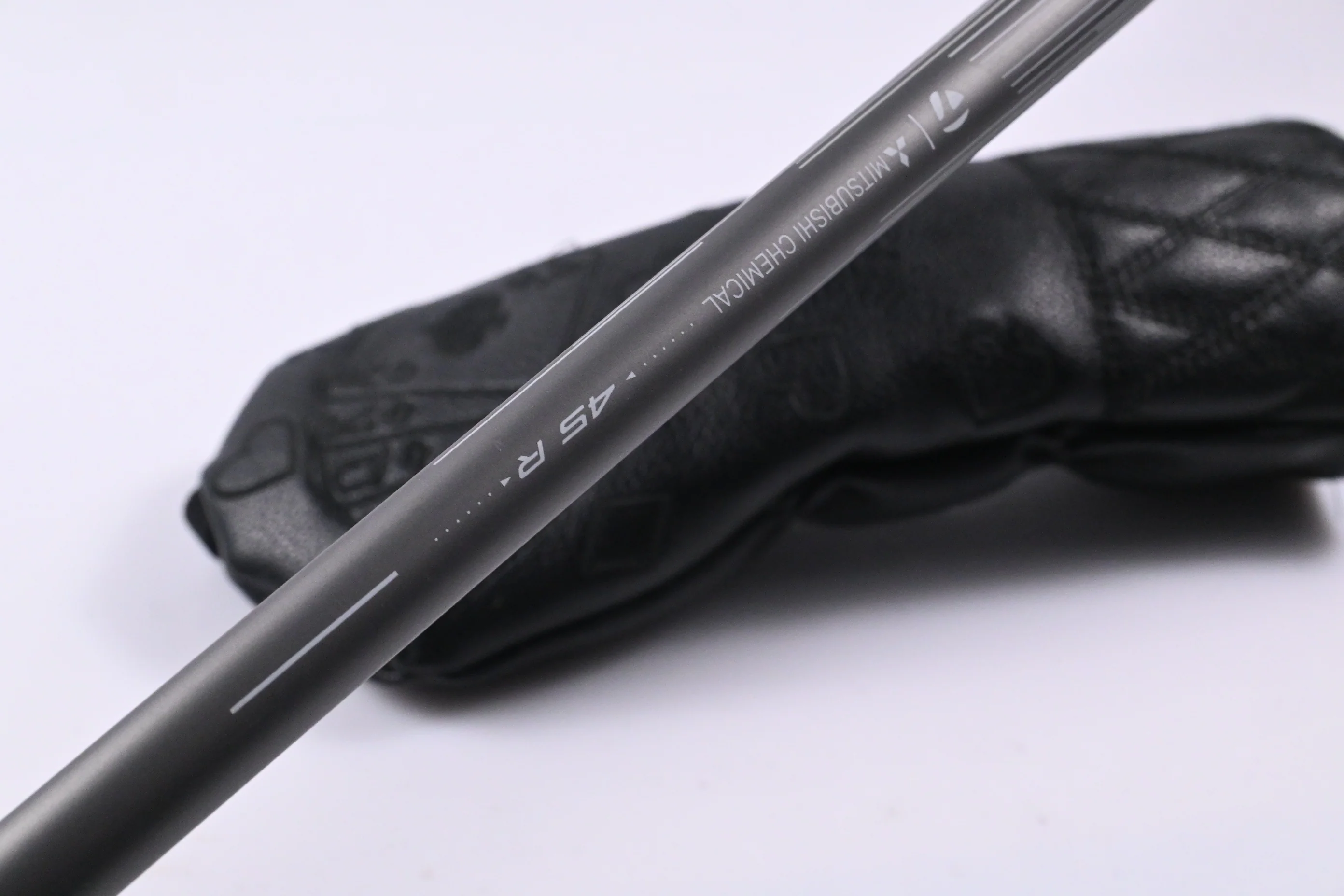Taylormade Qi4D Max #4 Hybrid / 23 Degree / Regular Flex Reax 45 Shaft - Image 6