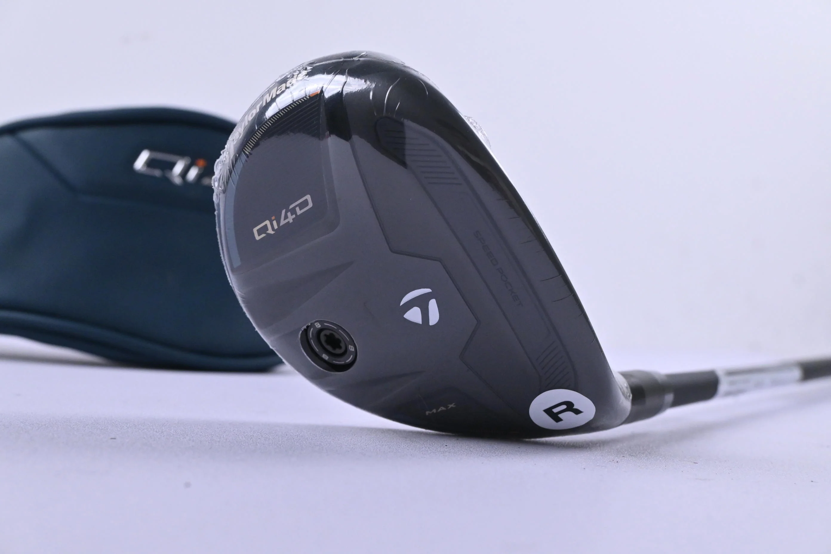 Taylormade Qi4D Max #5 Hybrid / 26 Degree / Regular Flex KBS REAX 50 Shaft