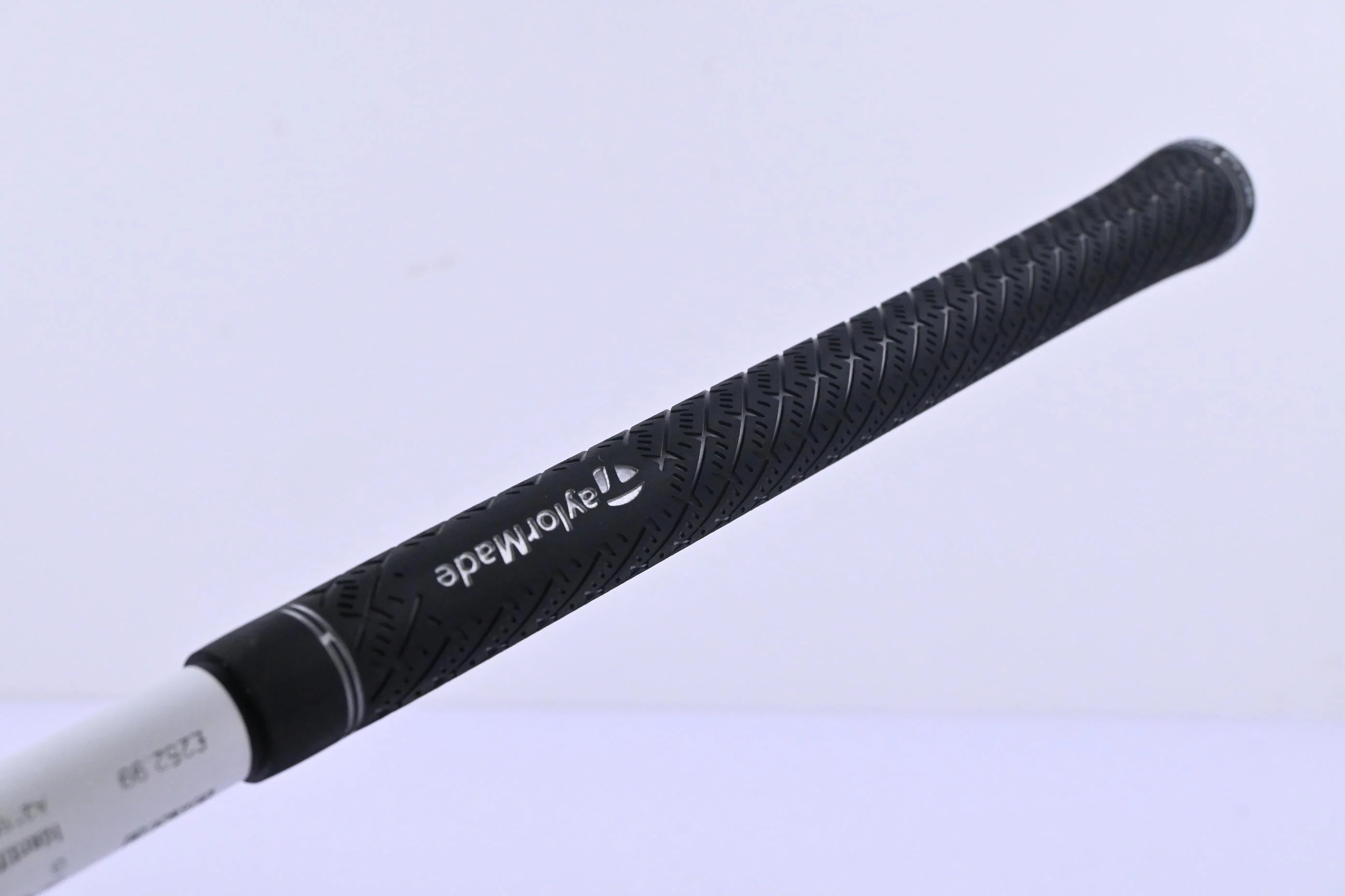 Taylormade Qi4D Max #5 Hybrid / 26 Degree / Regular Flex KBS REAX 50 Shaft - Image 8