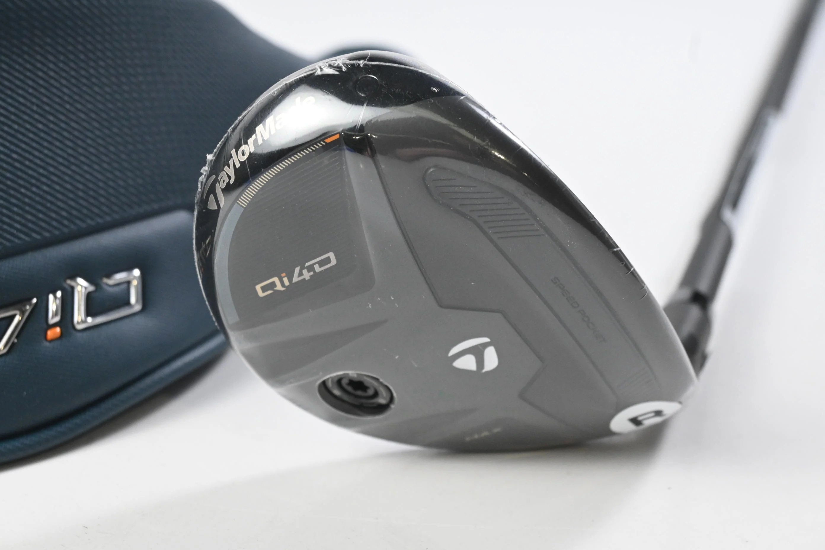 Taylormade Qi4D Max #6 Hybrid / 30 Degree / Regular Flex REAX KBS 50 Shaft
