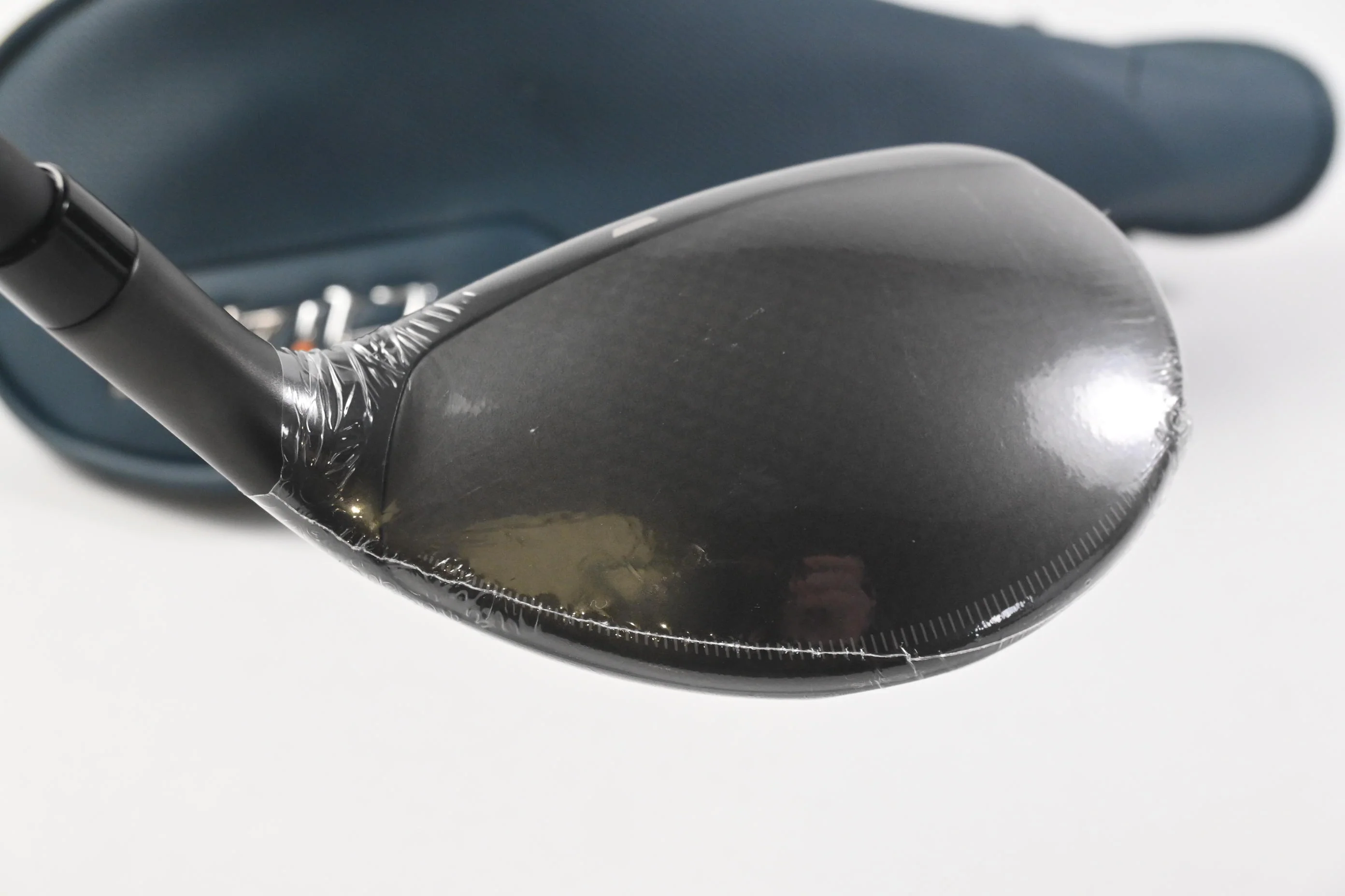 Taylormade Qi4D Max #5 Hybrid / 26 Degree / Regular Flex KBS Reax 50 Shaft - Image 5
