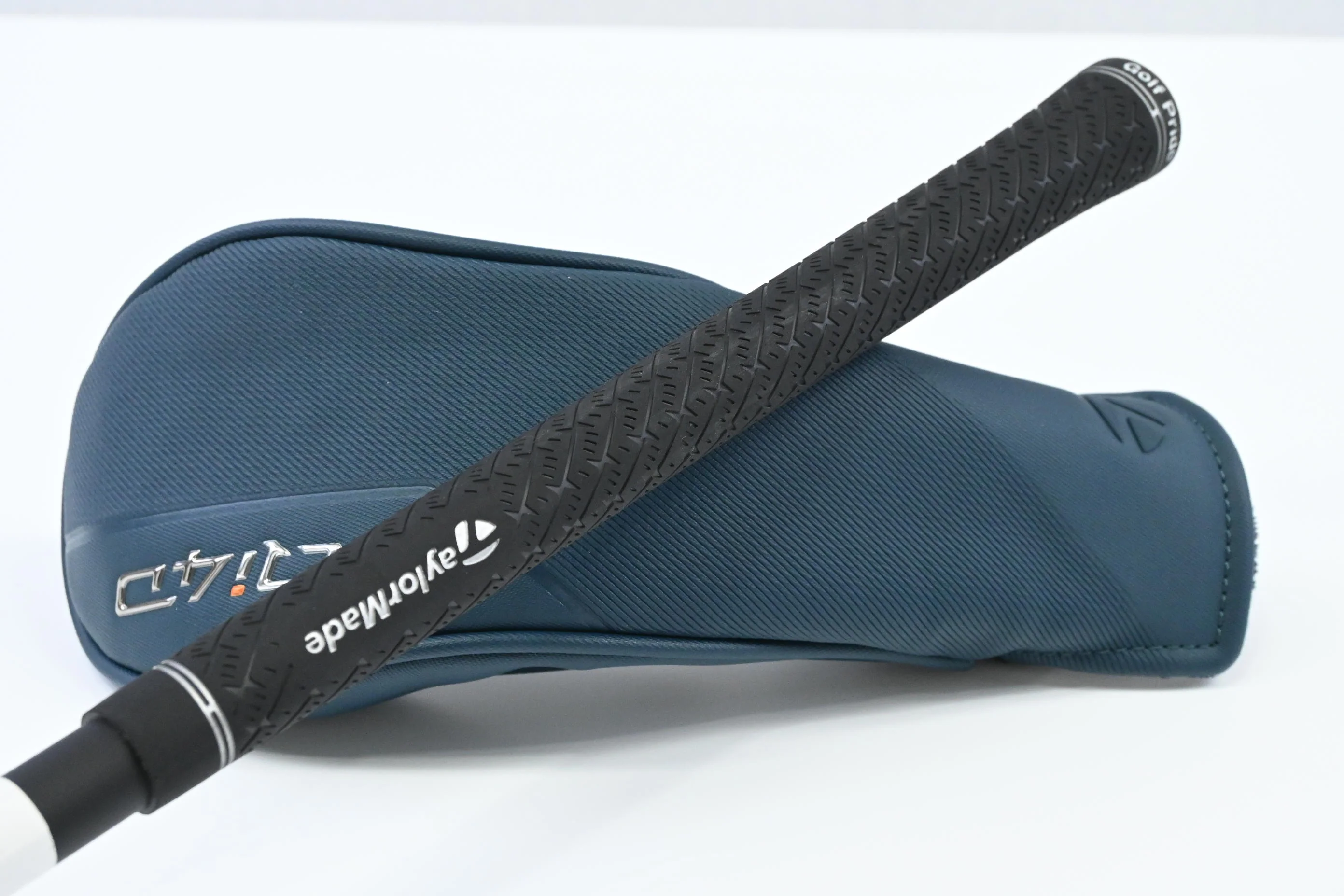 Taylormade Qi4D Max #4 Hybrid / 23 Degree / Regular Flex KBS Reax 50 Shaft - Image 8