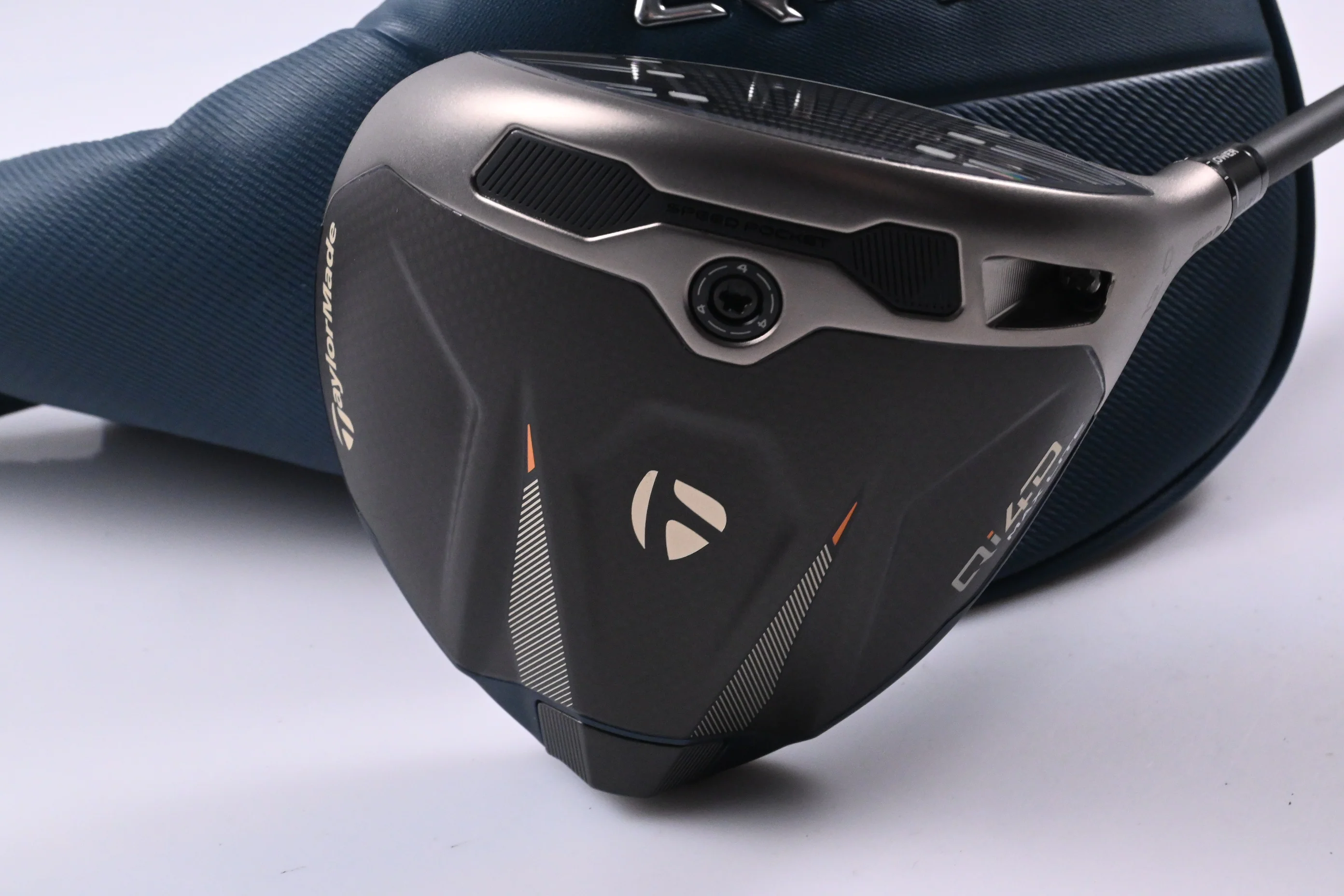 Taylormade Qi4D Max Lite Driver / 12 Degree / Regular Flex Vanquish 40 Shaft - Image 2