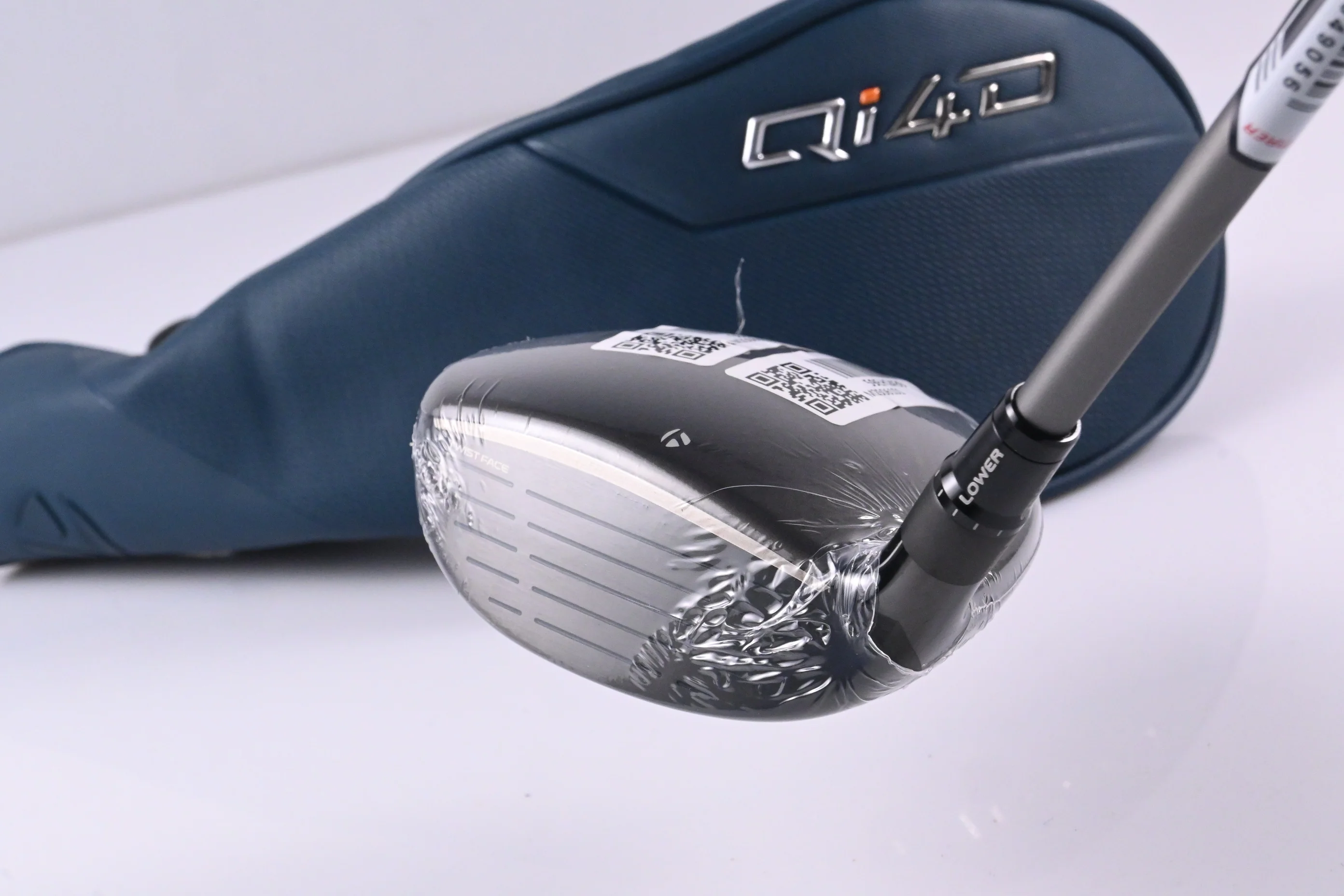Taylormade Qi4D Max Lite #5 Wood / 18 Degree / Senior Flex Reax 45 Shaft - Image 4