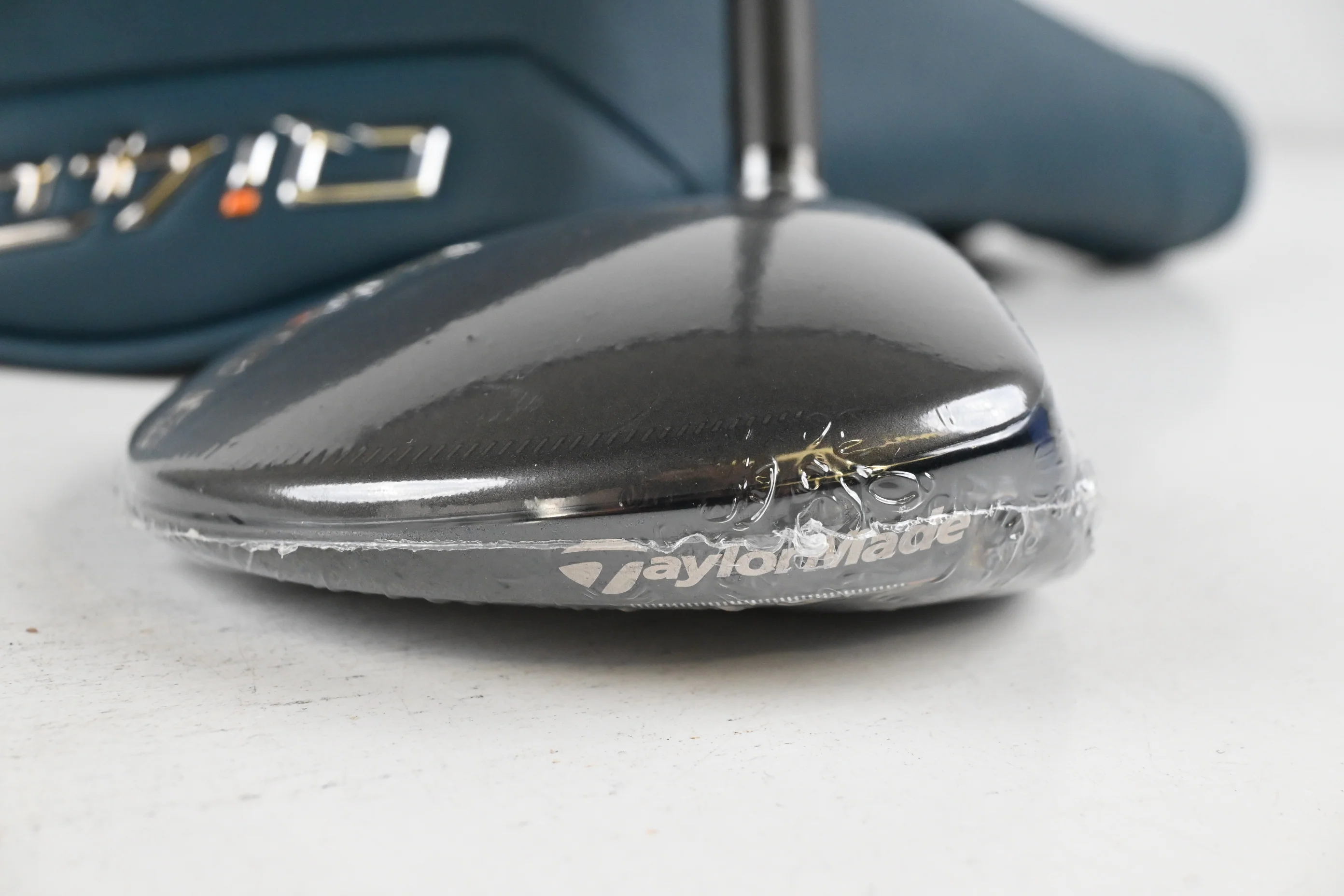 Taylormade Qi4D Max Lite #7 Wood / 21 Degree / Senior Flex Reax Silver 45 Shaft - Image 3