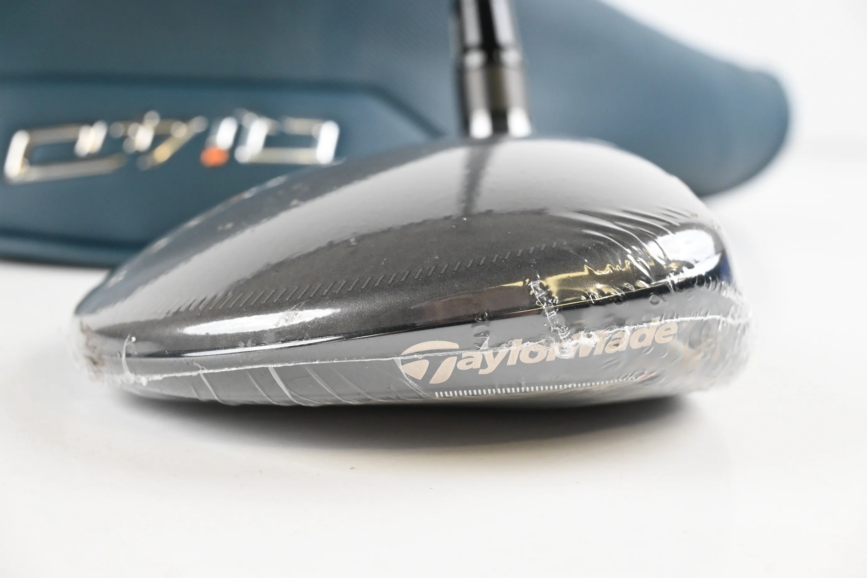 Taylormade Qi4D Max Lite #5 Wood / 18 Degree / Senior Flex REAX 45 Shaft - Image 3