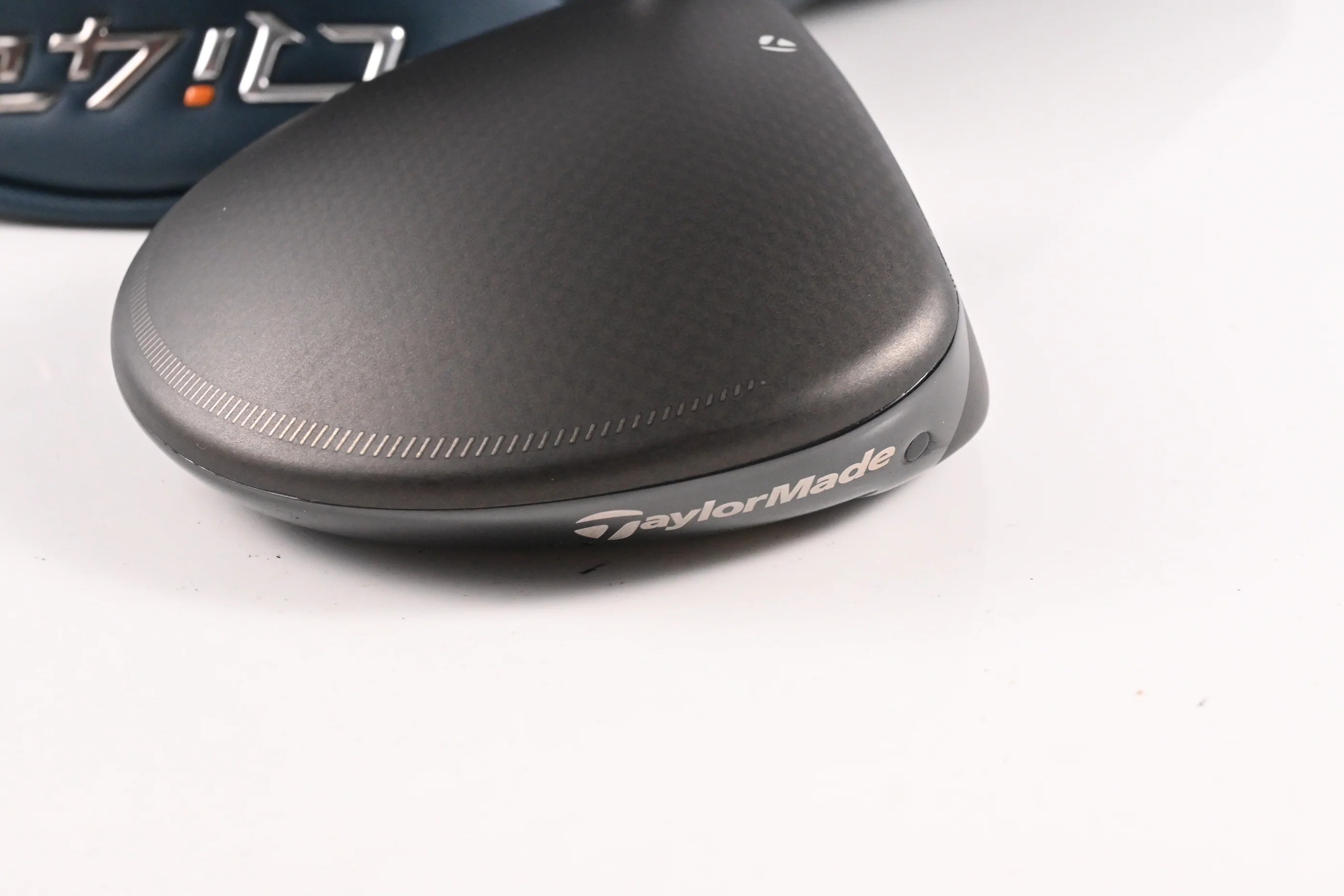 Taylormade Qi4D Max Lite #5 Wood / 18 Degree / Senior Flex REAX 45 Shaft - Image 3