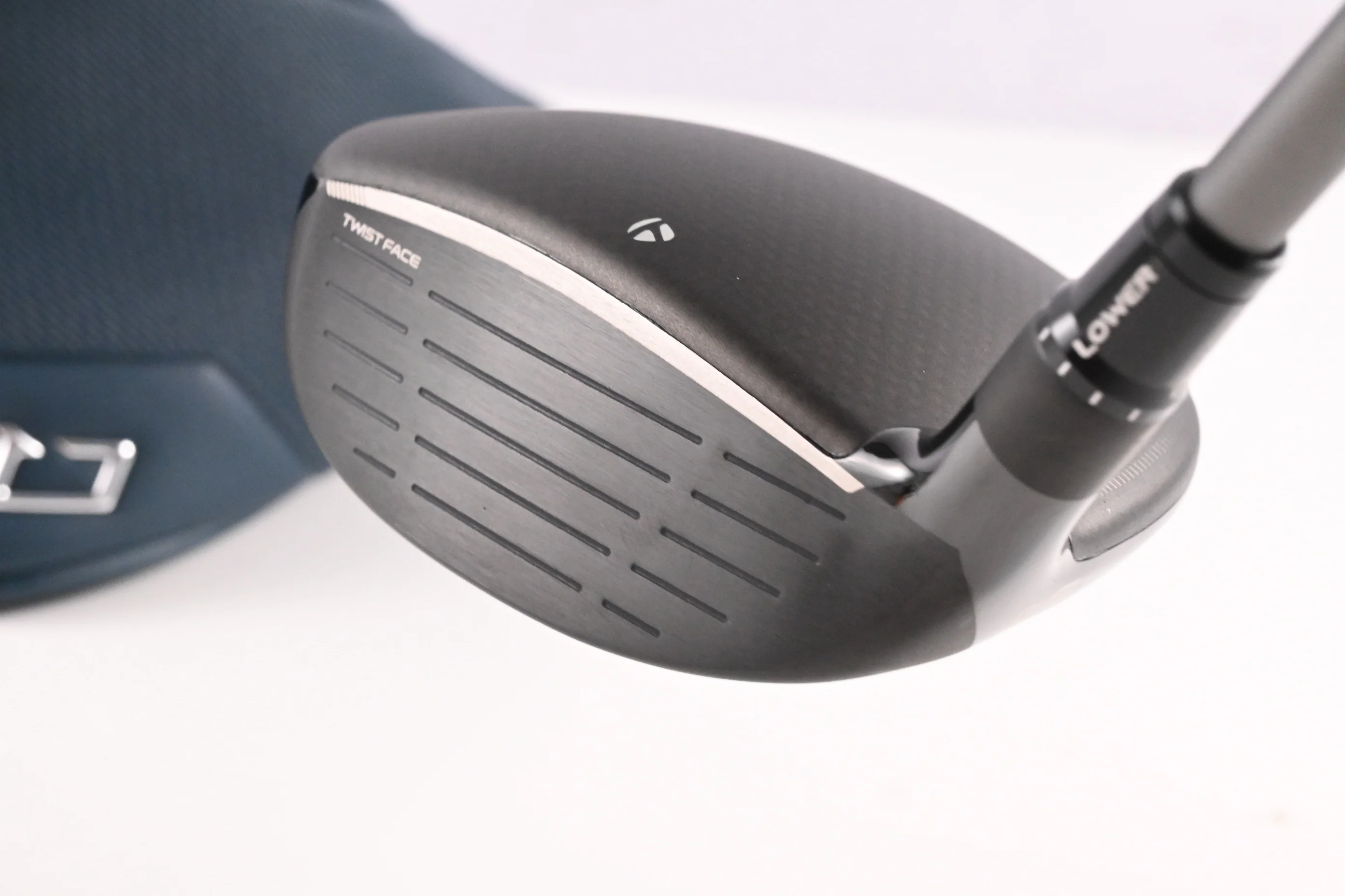 Taylormade Qi4D Max Lite #5 Wood / 18 Degree / Senior Flex REAX 45 Shaft - Image 4
