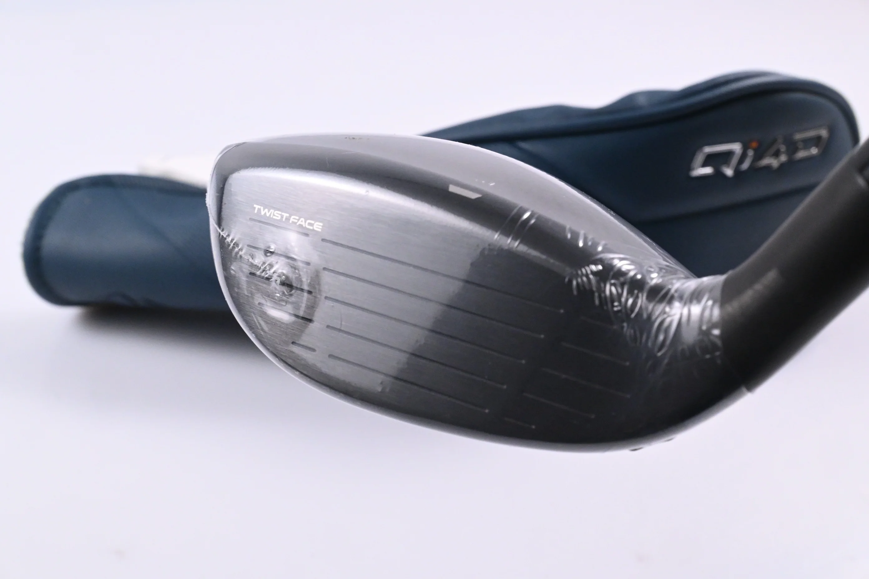 Ladies Taylormade Qi4D Max Lite #5 Hybrid / 26 Degree / Ladies Flex Reax 40 Shaft - Image 4