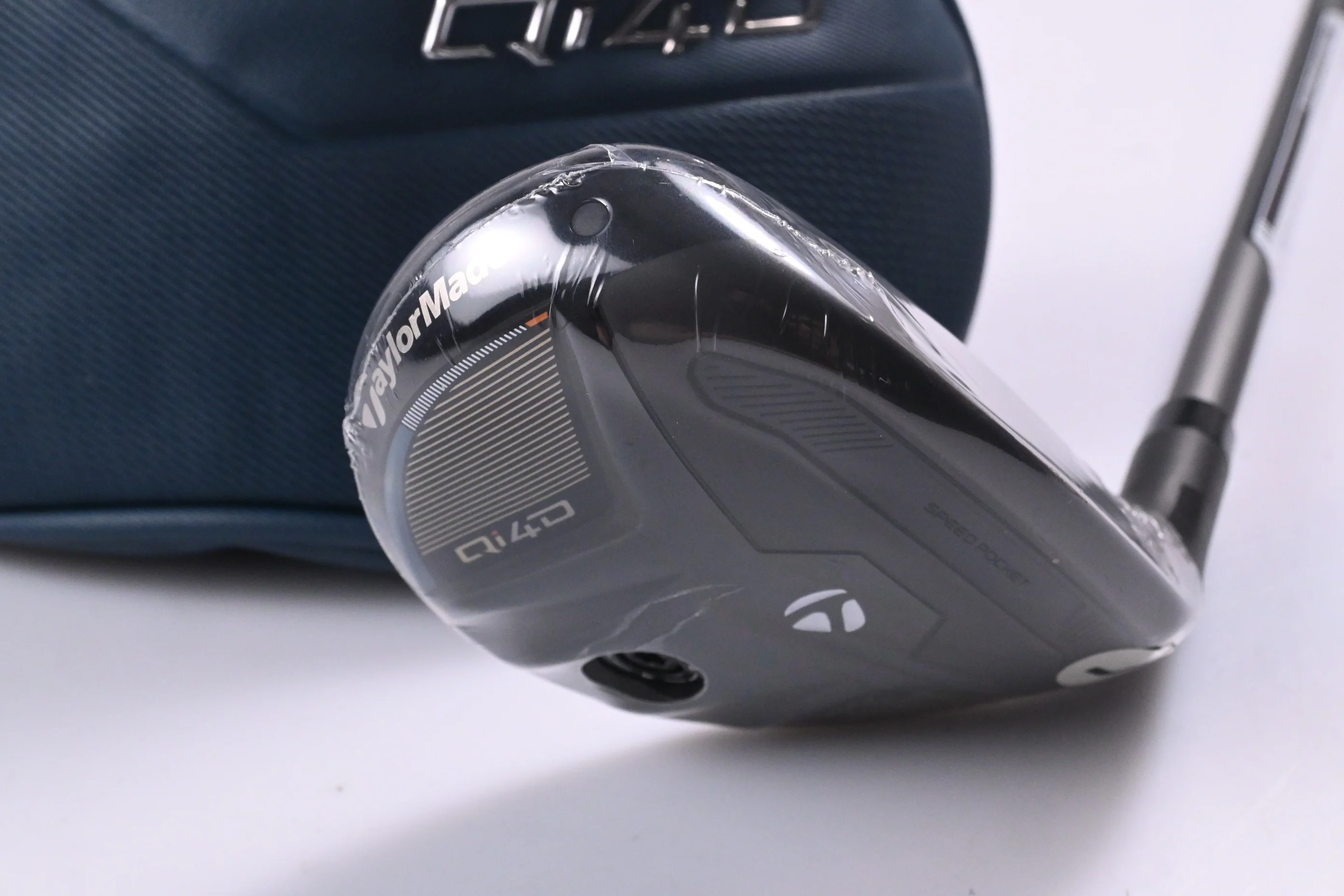 Ladies Taylormade Qi4D Max Lite #5 Hybrid / 26 Degree / Ladies Flex REAX 40