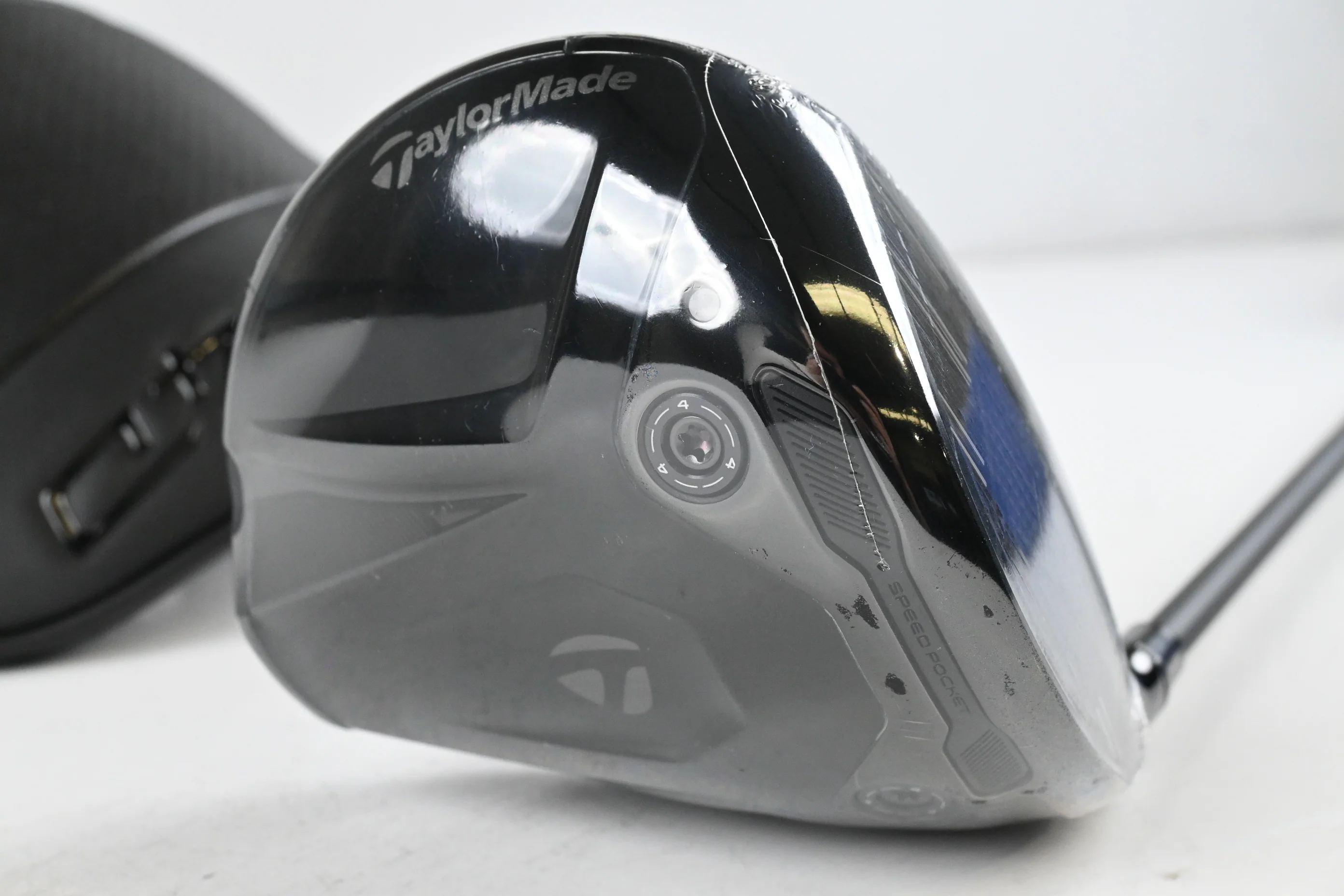 Taylormade Qi4D Shadowfall Driver / 10.5 Degree / Regular Flex REAX Blue 50