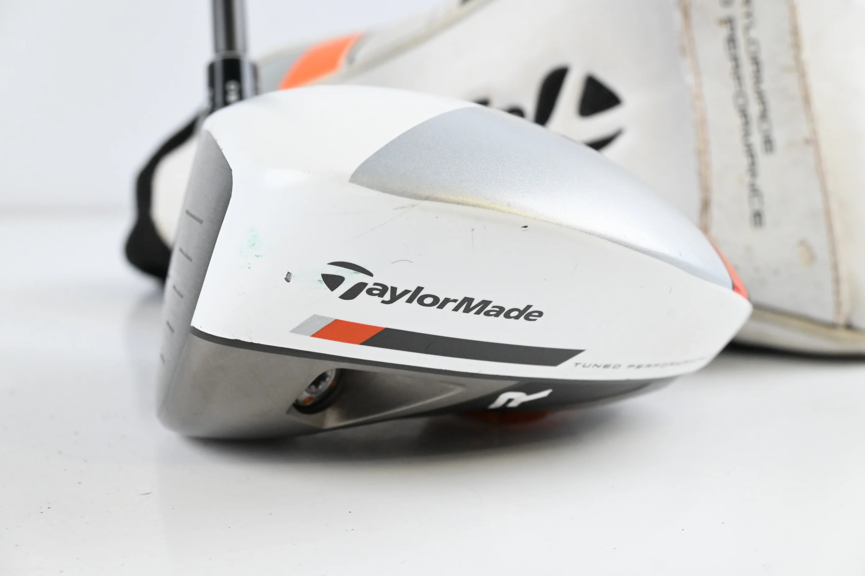 Left Hand Taylormade R1 Driver / 8-12 Degree / Regular Flex Aldila RIP Phenom 55 - Image 3