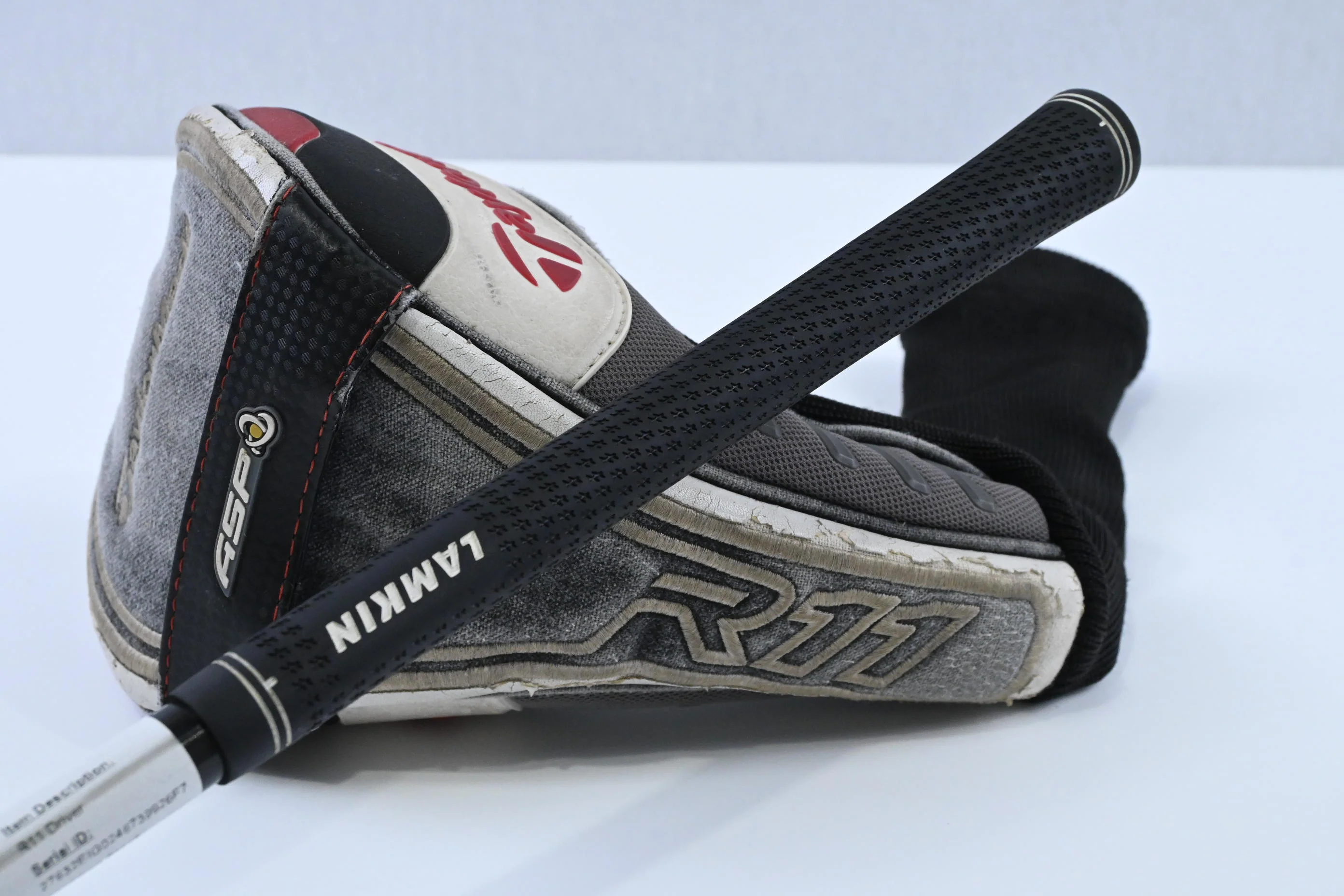 Taylormade R11 Driver / 9 Degree / Stiff Flex Taylormade Fujikura Blur 60 Shaft - Image 8