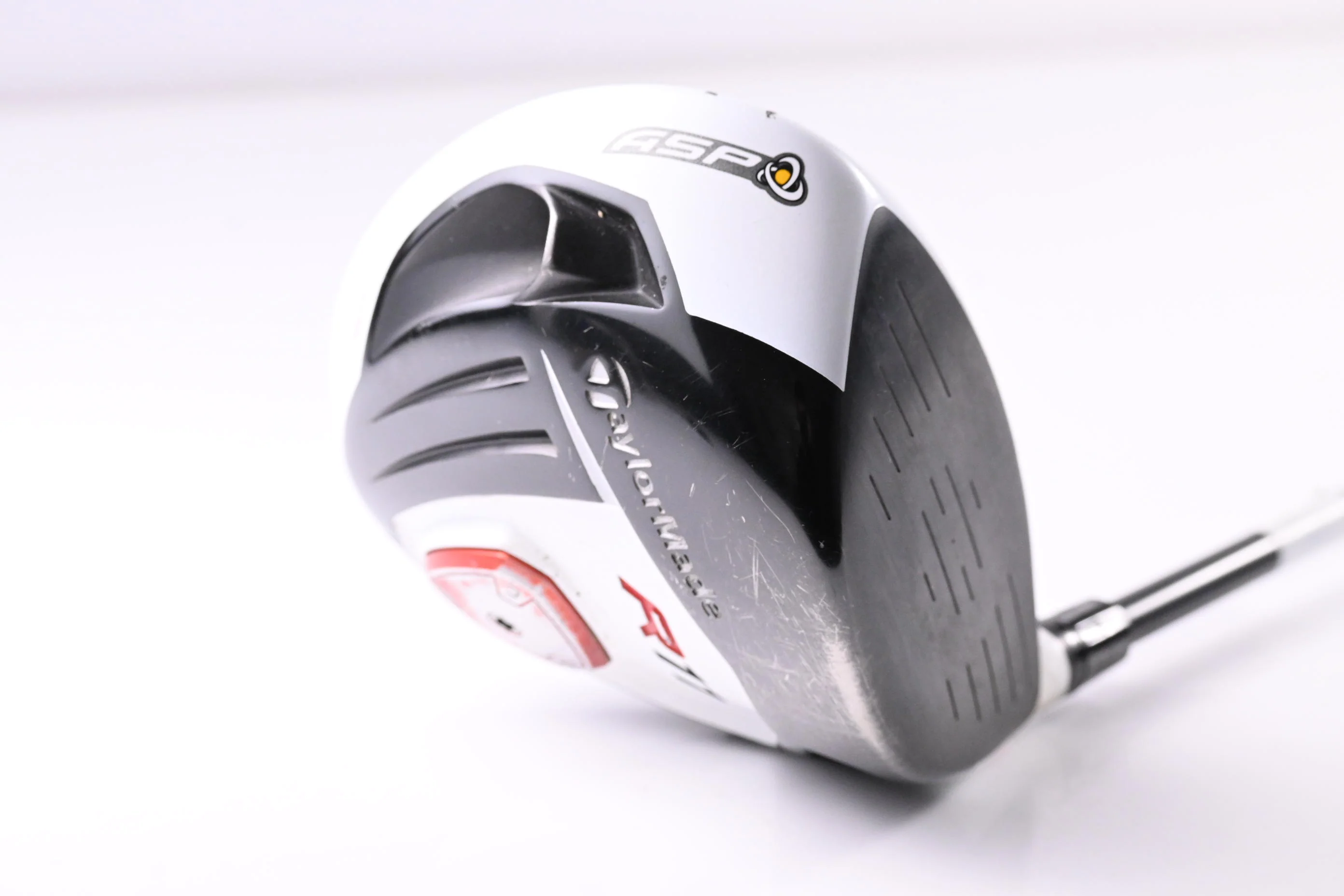Taylormade R11 Driver / 9 Degree / Stiff Flex Fujikura Blur 60 Shaft