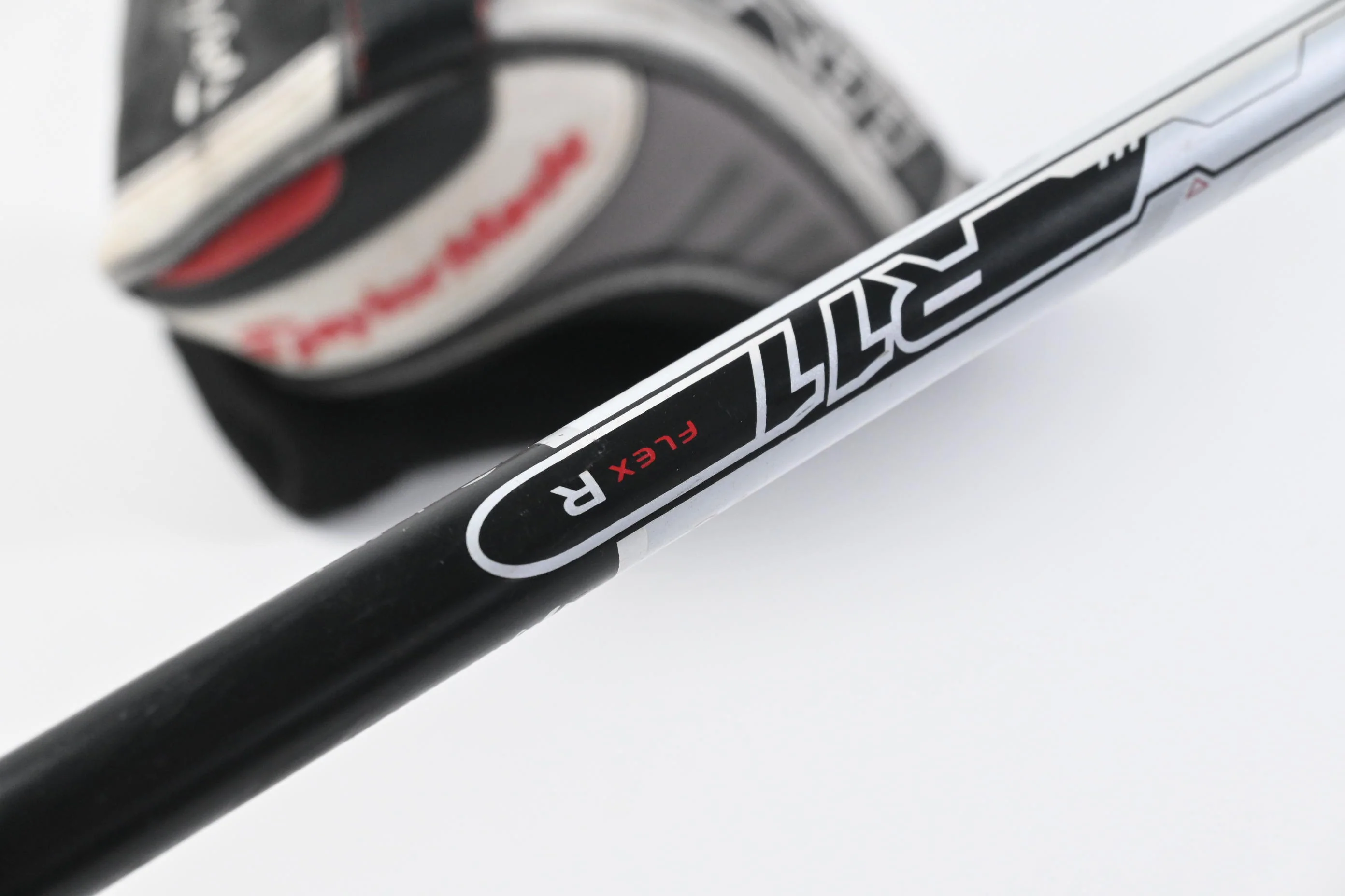 Taylormade R11 #3 Wood / 15.5 Degree / Regular Flex Fujikura Blur 70 Shaft - Image 7