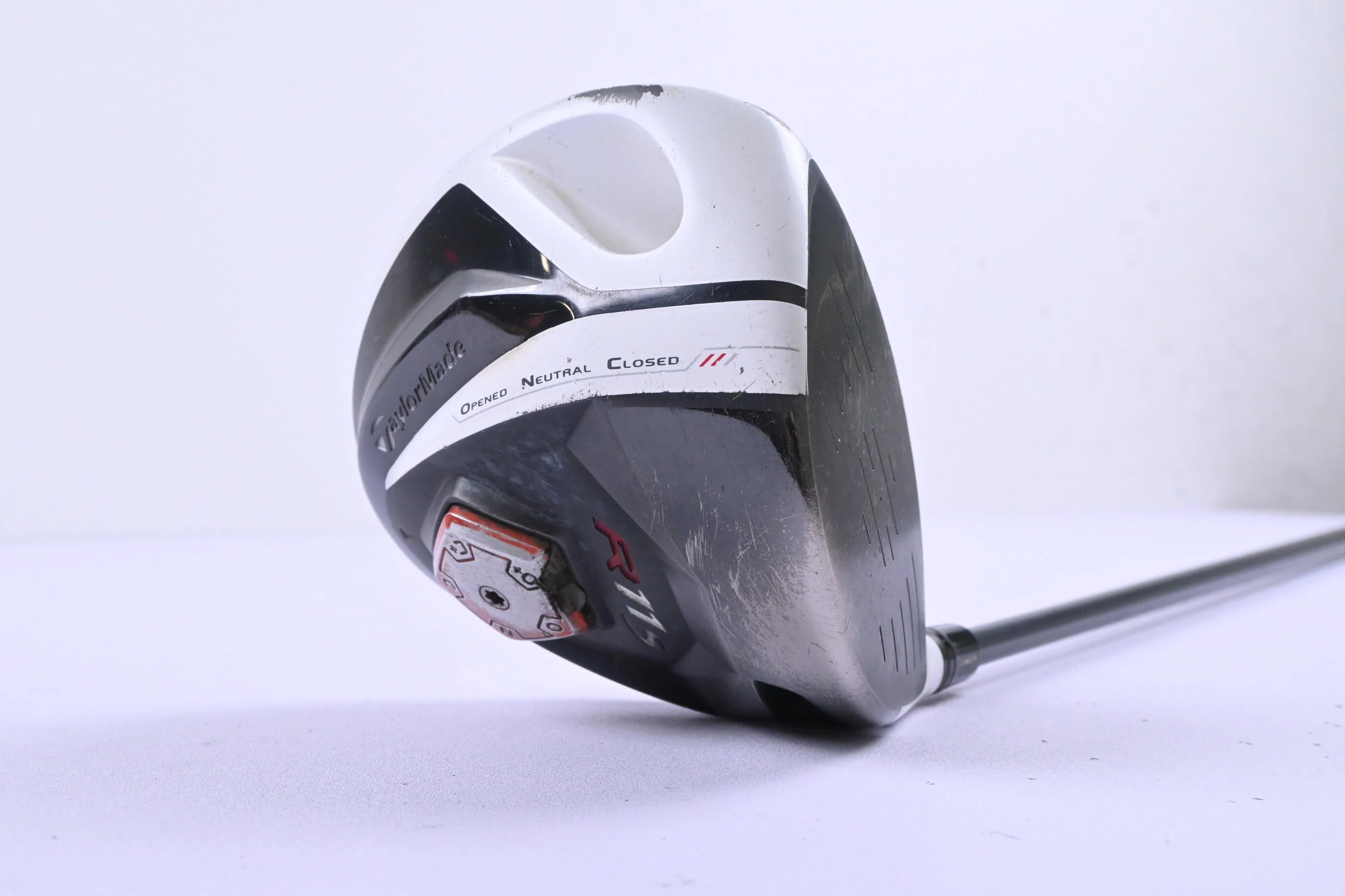 Taylormade R11S Driver / 10.5 Degree / Stiff Flex Aldila RIP Phenom 60 Shaft