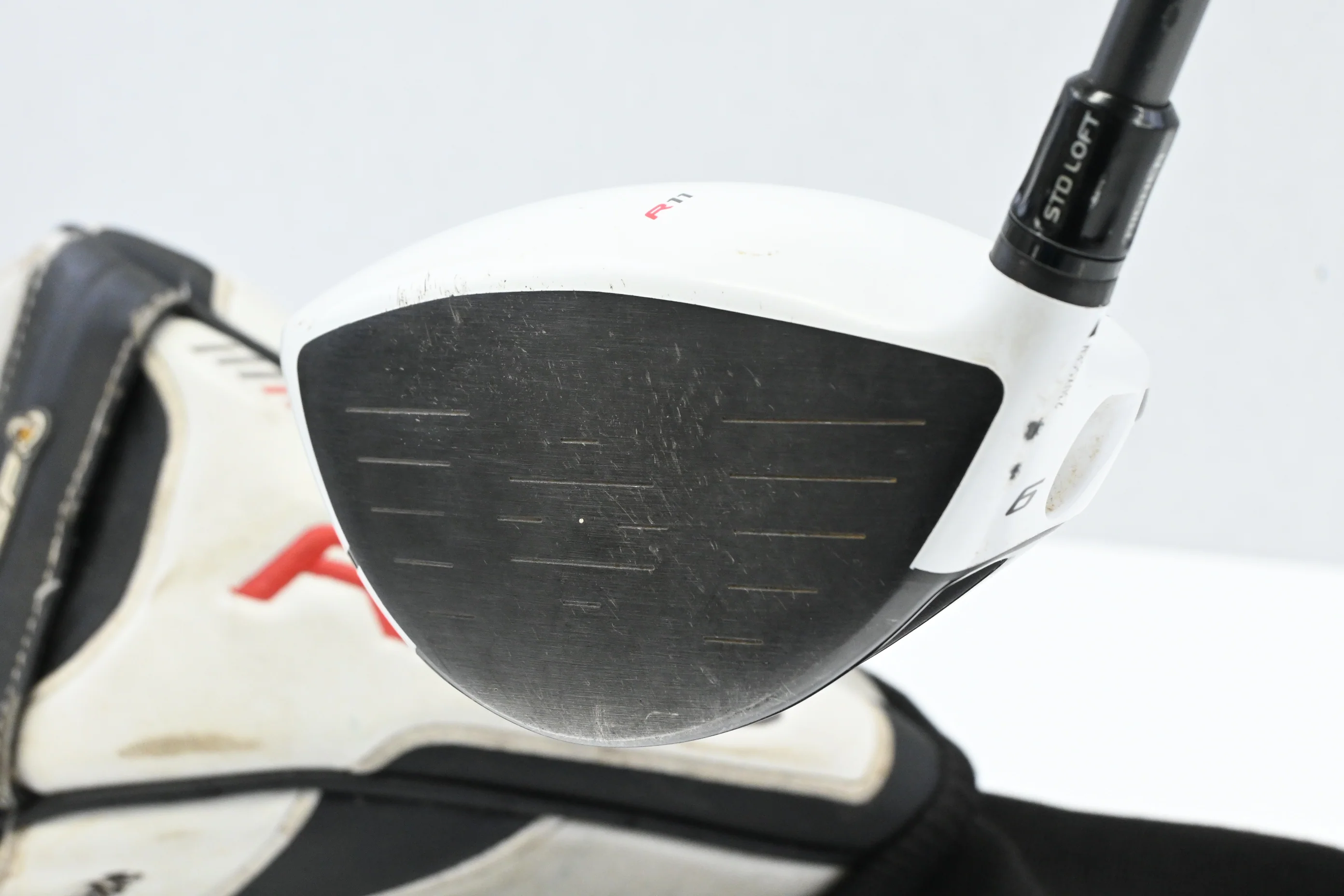 Taylormade R11S Driver / 9 Degree / Regular Flex Aldila RIP Phenom 60 Shaft - Image 4