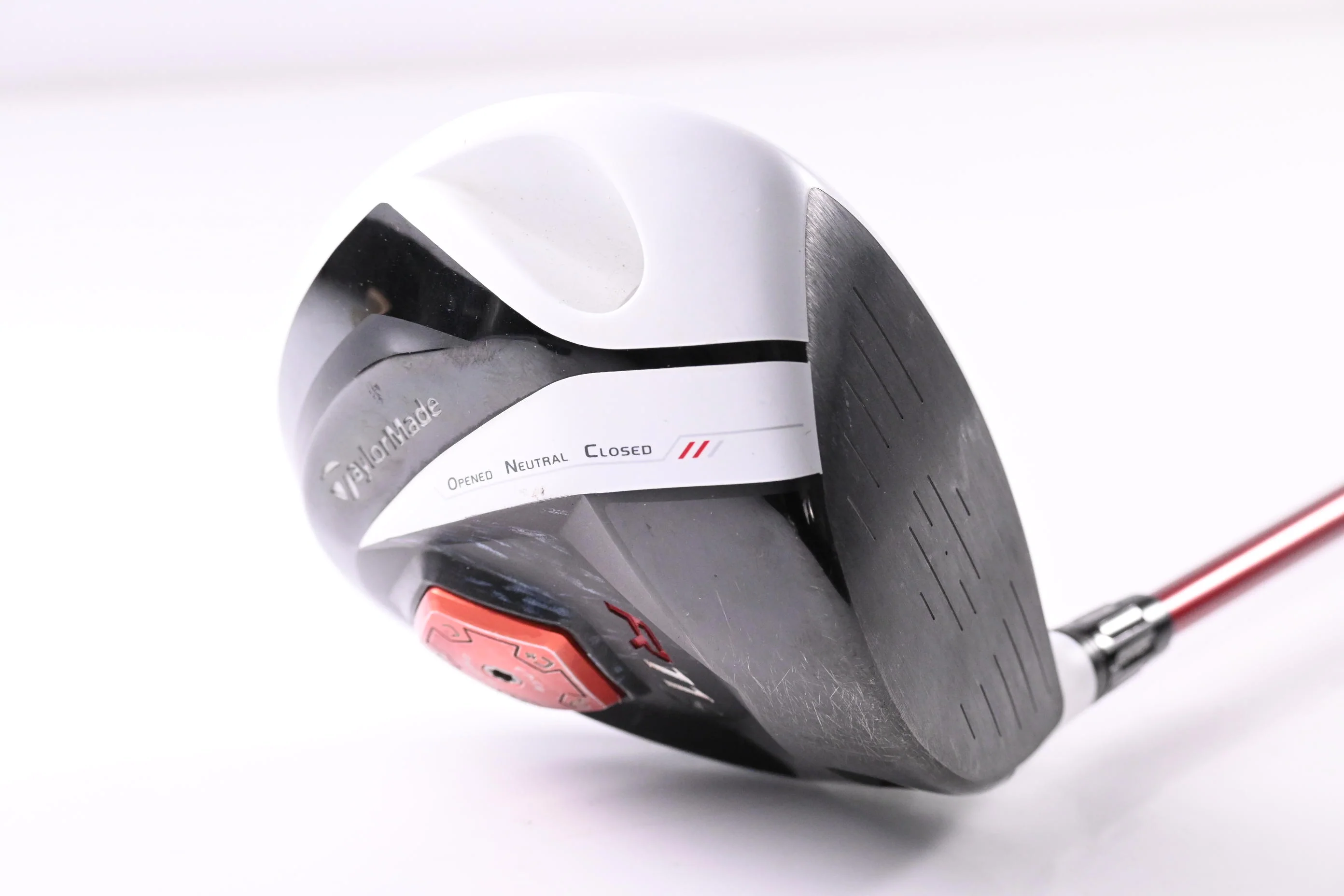 Tour Issue Taylormade R11S Driver / 10.5 Degree / X-Flex Fujikura Motore F3 60