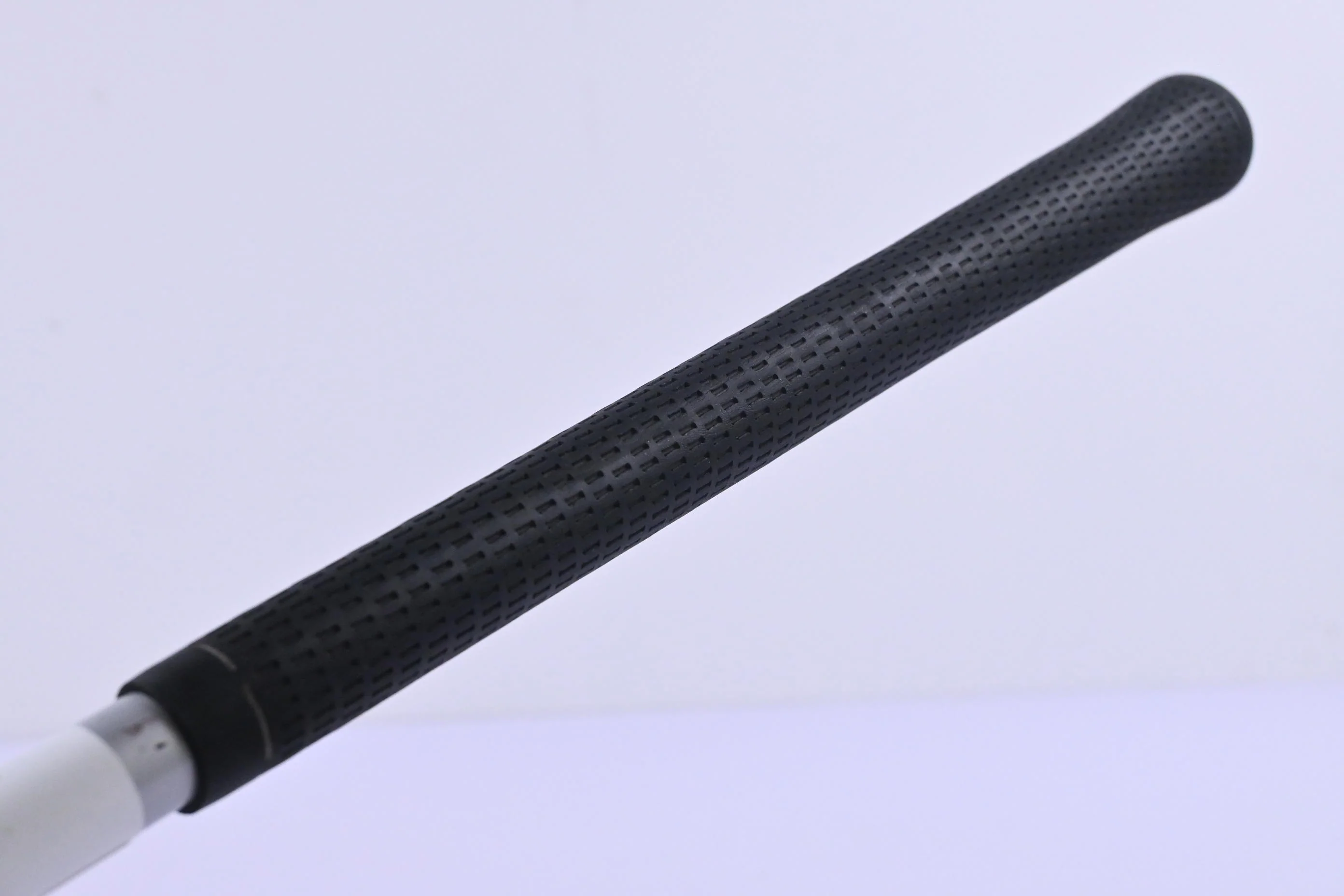 Taylormade R11S #3 Wood / 15.5 Degree / Regular Flex Aldila RIP Phenom 70 Shaft - Image 8