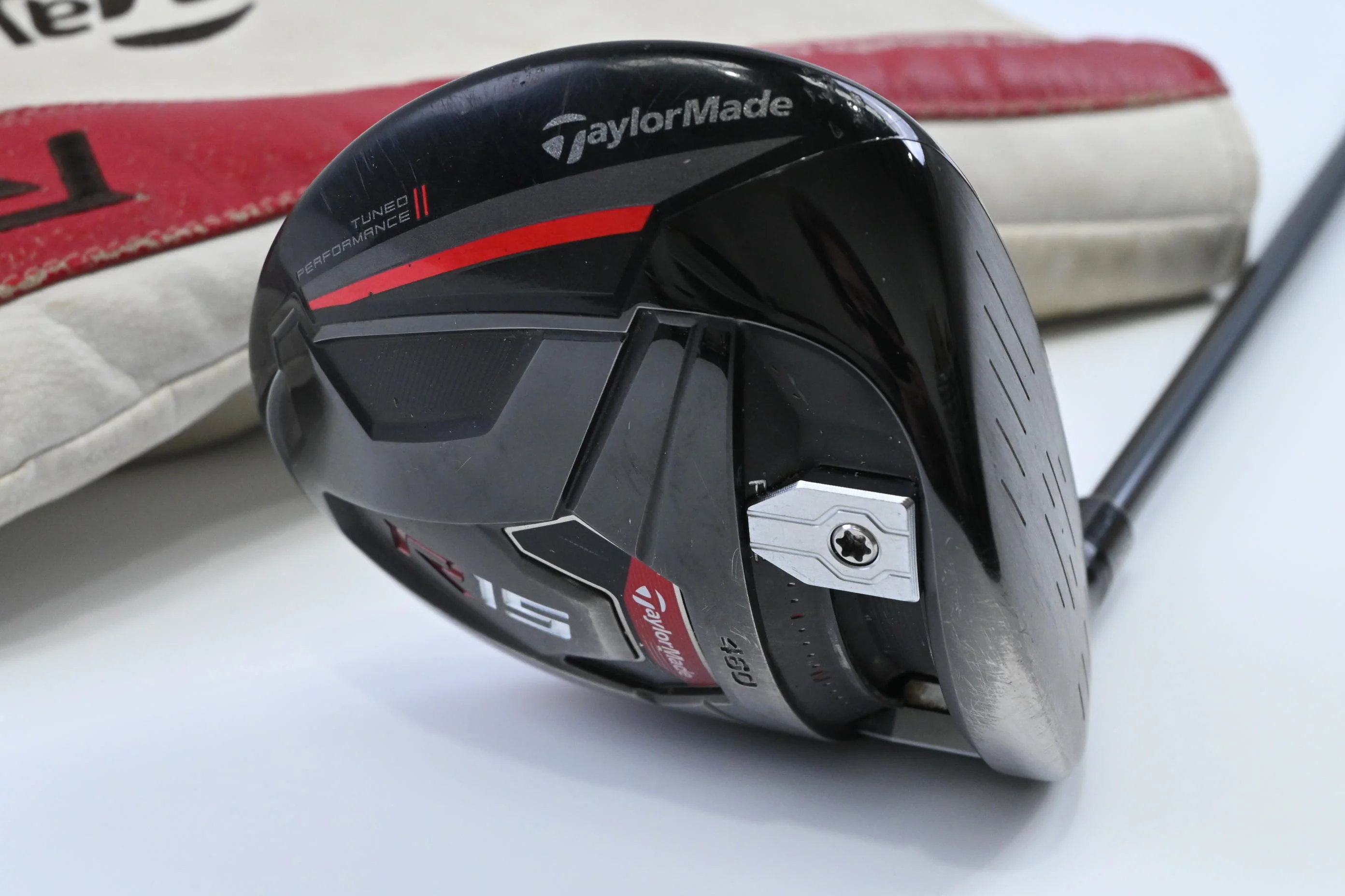 Taylormade R15 Black Driver / 12 Degree / Regular Flex Speeder 57 Evolution