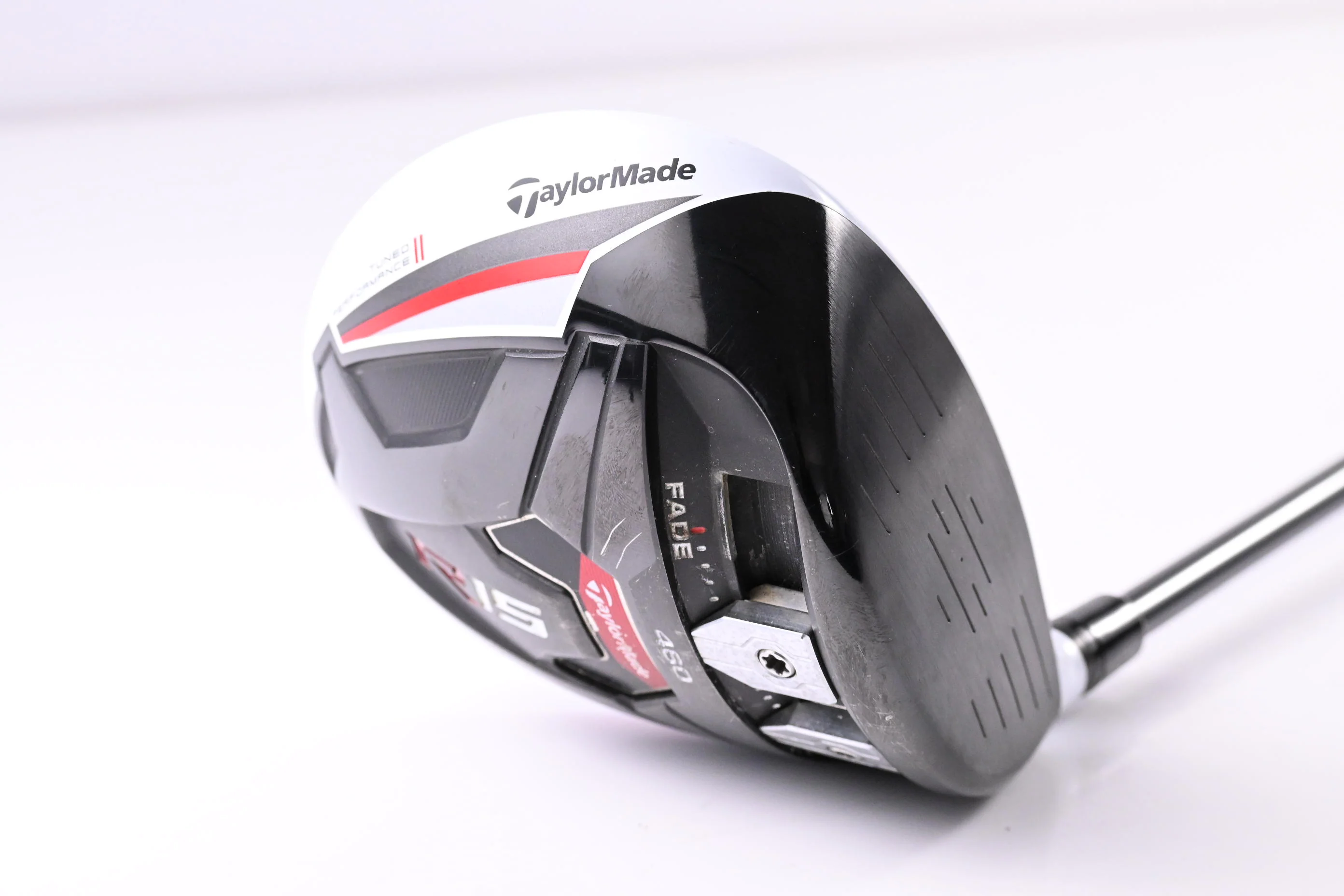Taylormade R15 Driver / 10.5 Degree / Regular Flex Fujikura Speeder 57 Evolution
