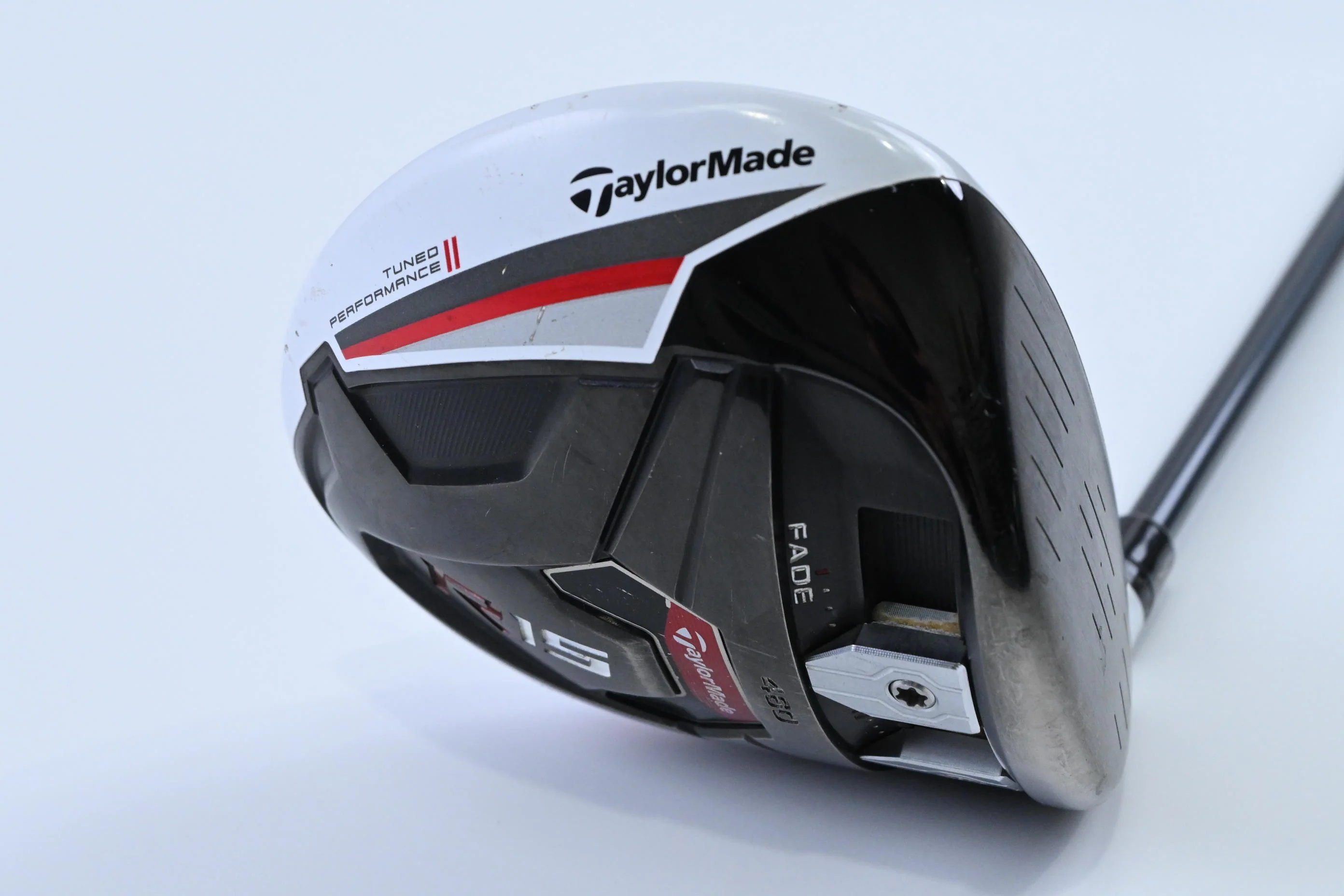 Taylormade R15 Driver / 10.5 Degree / Stiff Flex Fujikura Speeder 57 Evolution