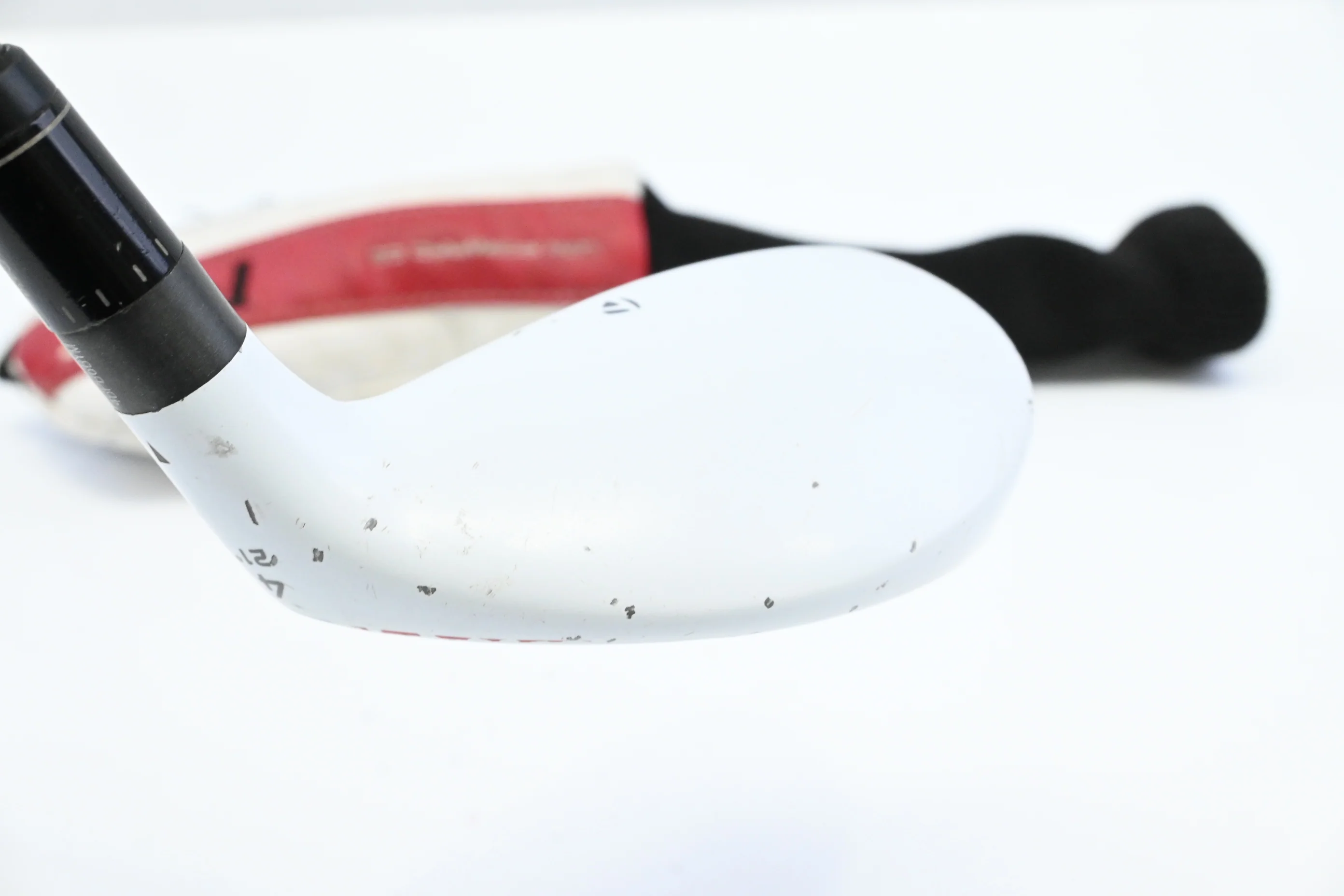 Taylormade R15 #4 Hybrid / 21 Degree / Regular Flex Speeder Evolution 77 - Image 5