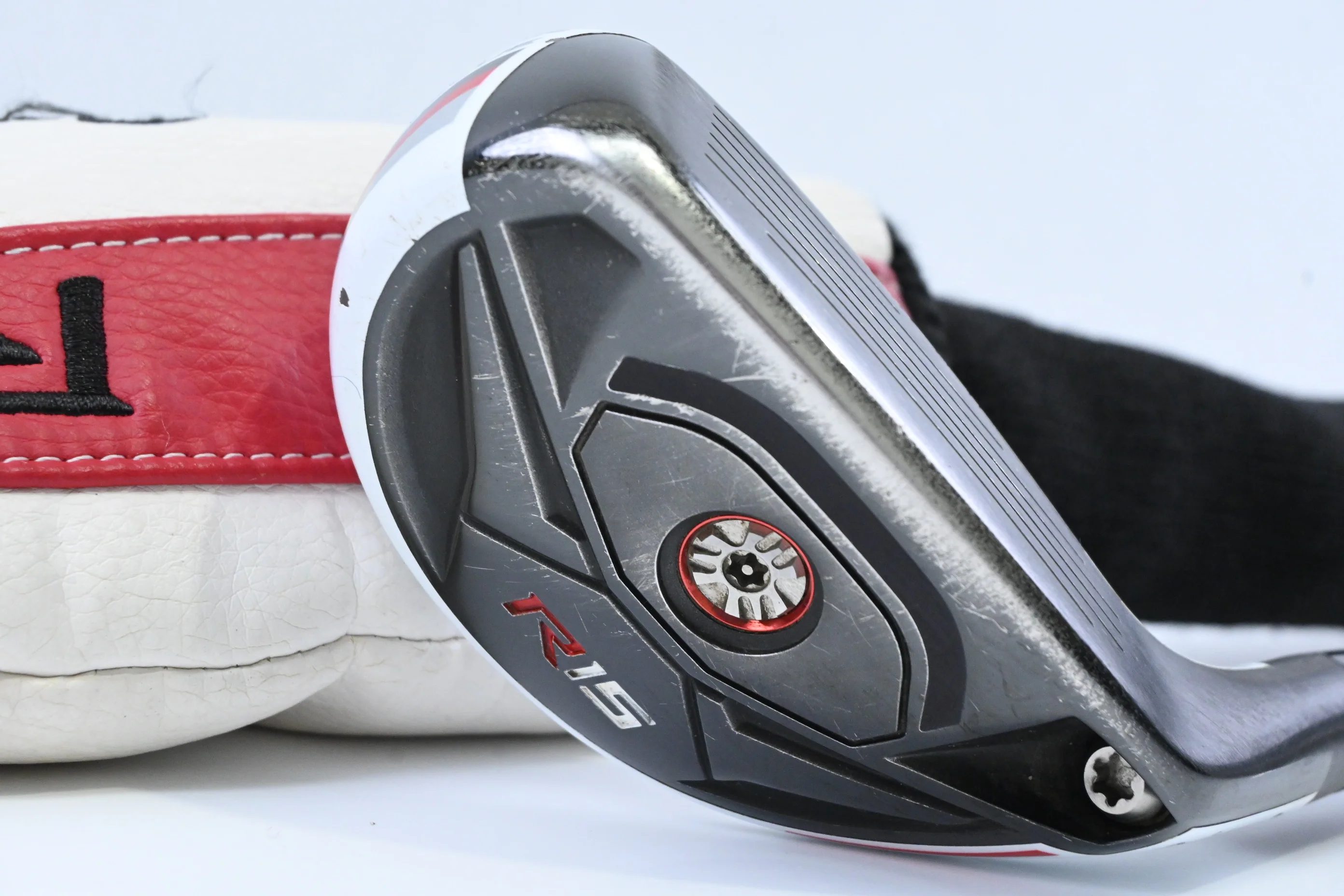 Taylormade R15 #3 Hybrid / 19 Degree / Stiff Flex Fujikura Speeder 77 Evolution