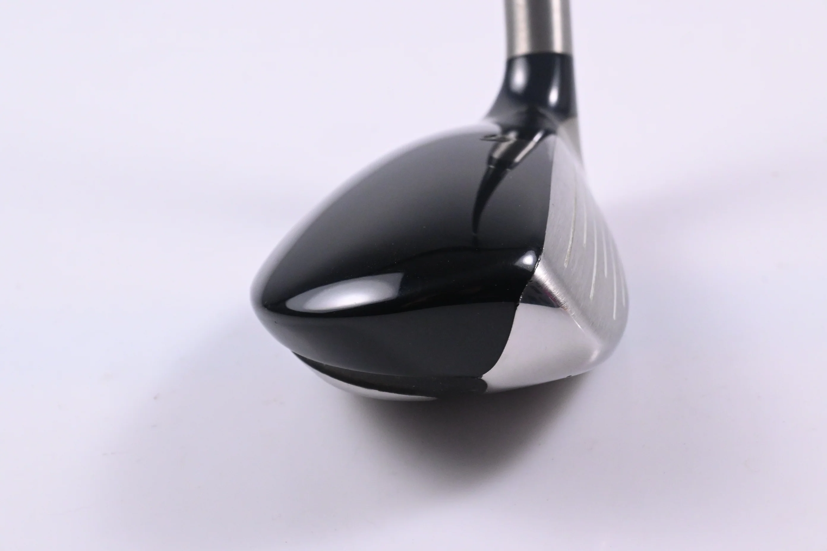 Taylormade R5 XL #4 Hybrid / 22 Degree / Regular Flex Taylormade Hyperlite XL - Image 3