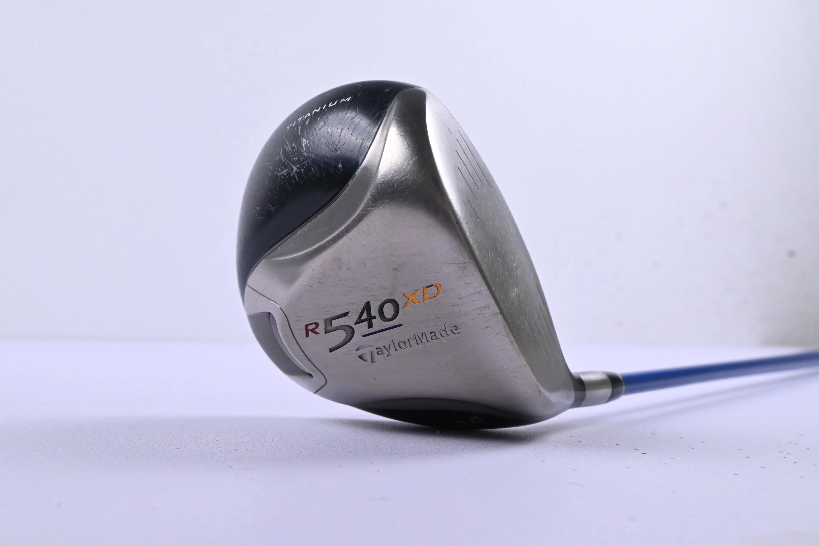 Taylormade R540 XD Driver / 10.5 Degree / Regular Flex Grafalloy Blue Shaft