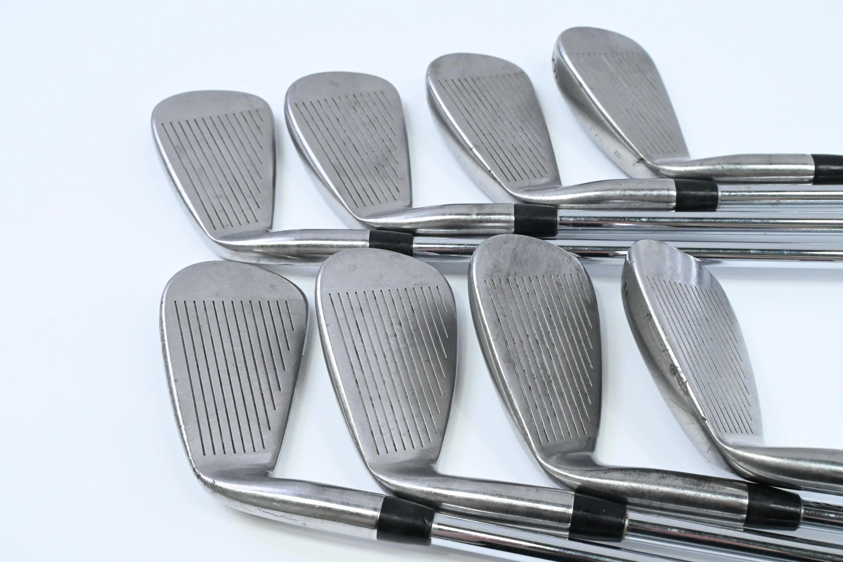 Taylormade R540XD Irons / 3-PW / Regular Flex Taylormade R540XD Shafts - Image 3