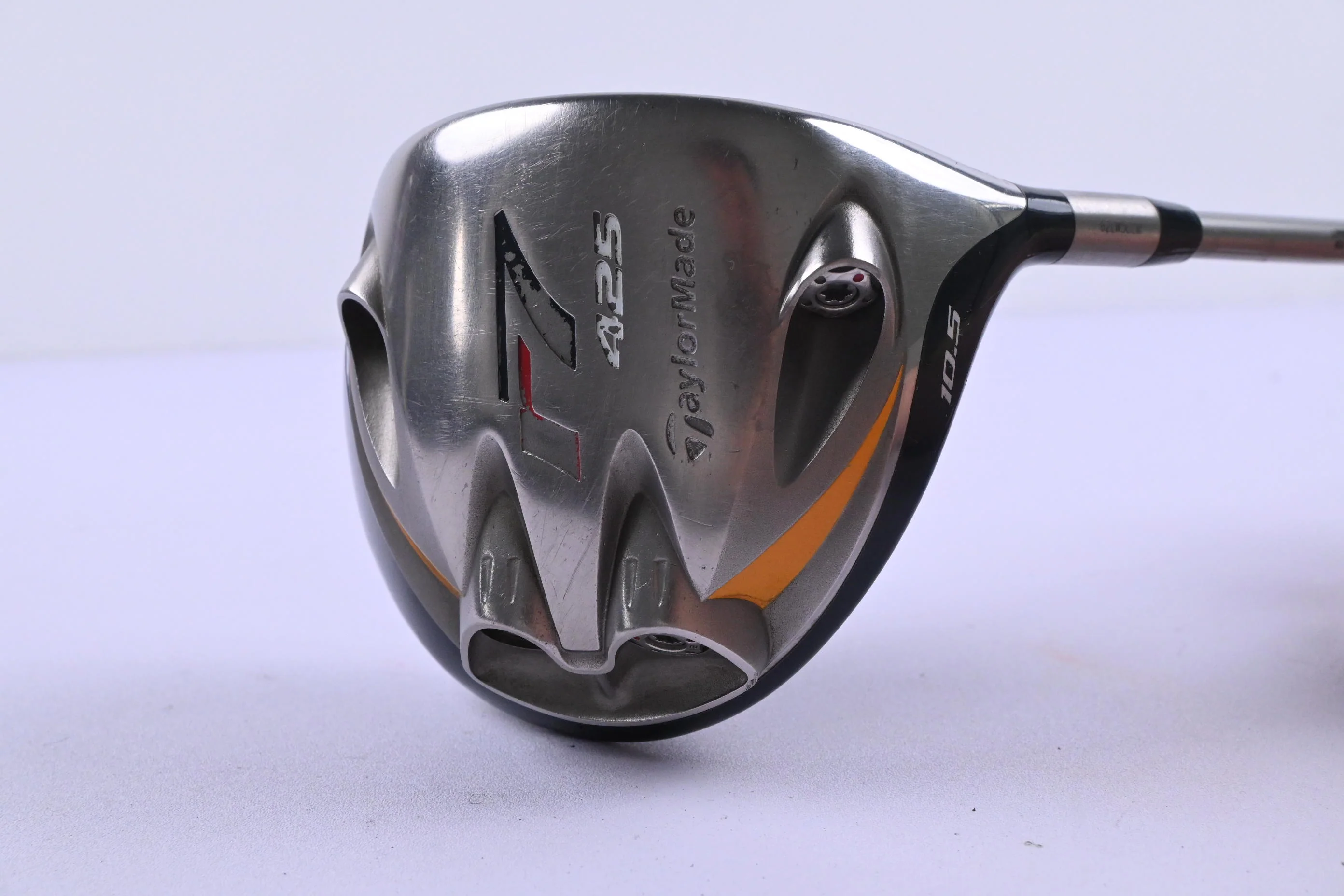 Taylormade R7 425 Driver / 10.5 Degree / Stiff Flex UST Mamiya ACCRA SC75 - Image 2