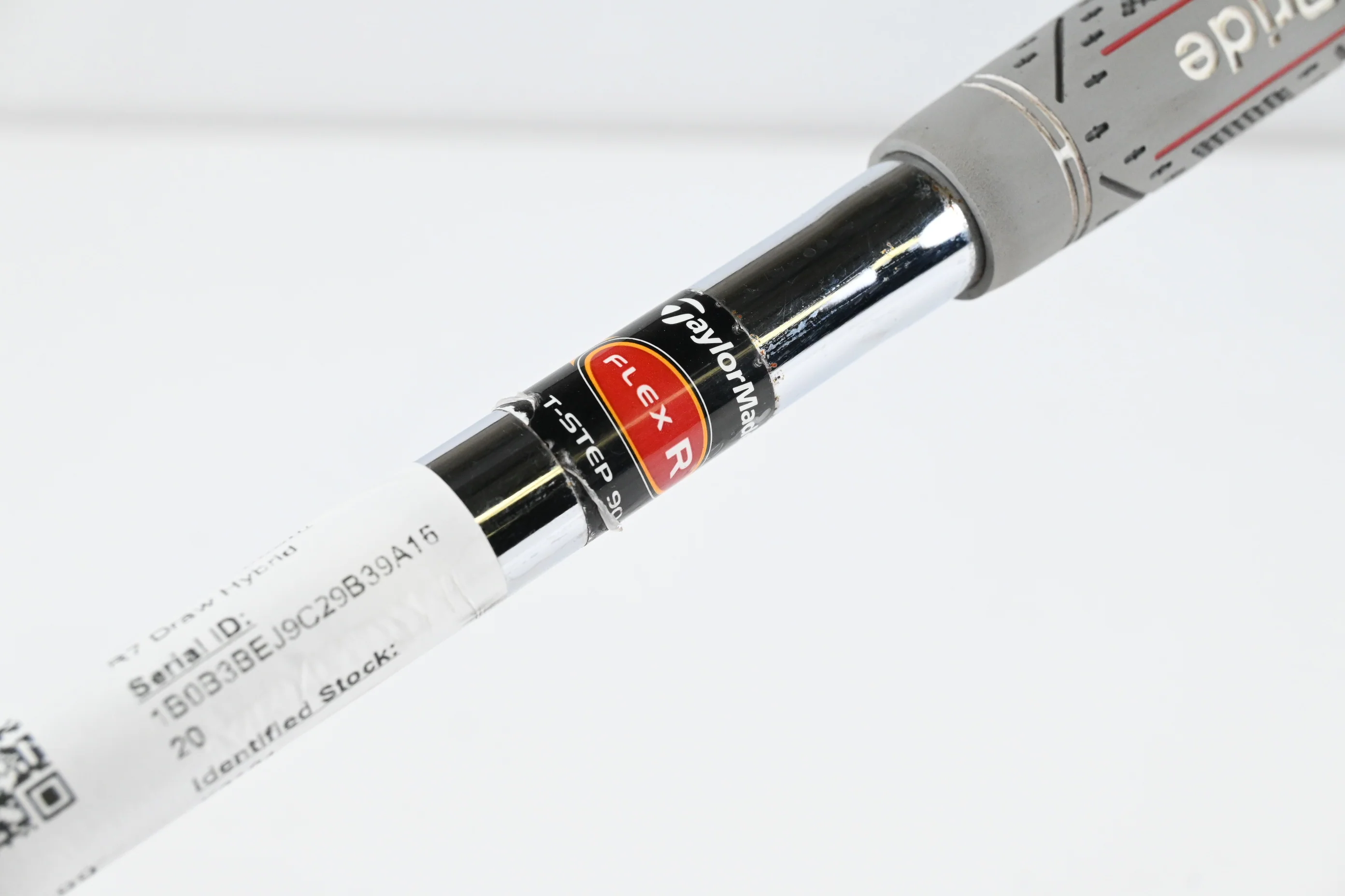 Taylormade R7 Draw #4 Hybrid / 22 Degree / Regular Flex T-Step 90 Shaft - Image 6