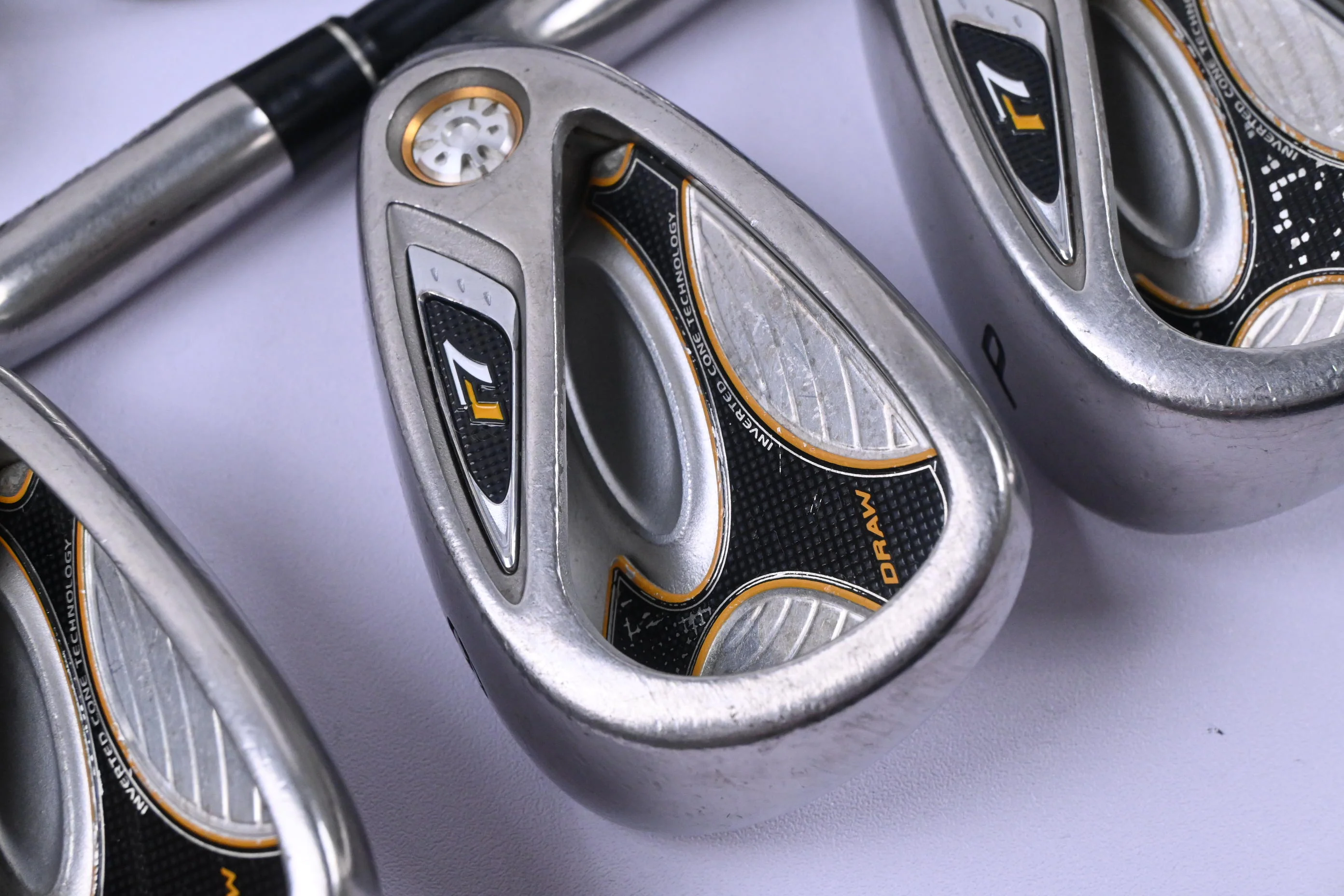 Taylormade R7 Draw Irons / 4-PW+SW / Regular Flex Taylormade REAX 55 Shafts
