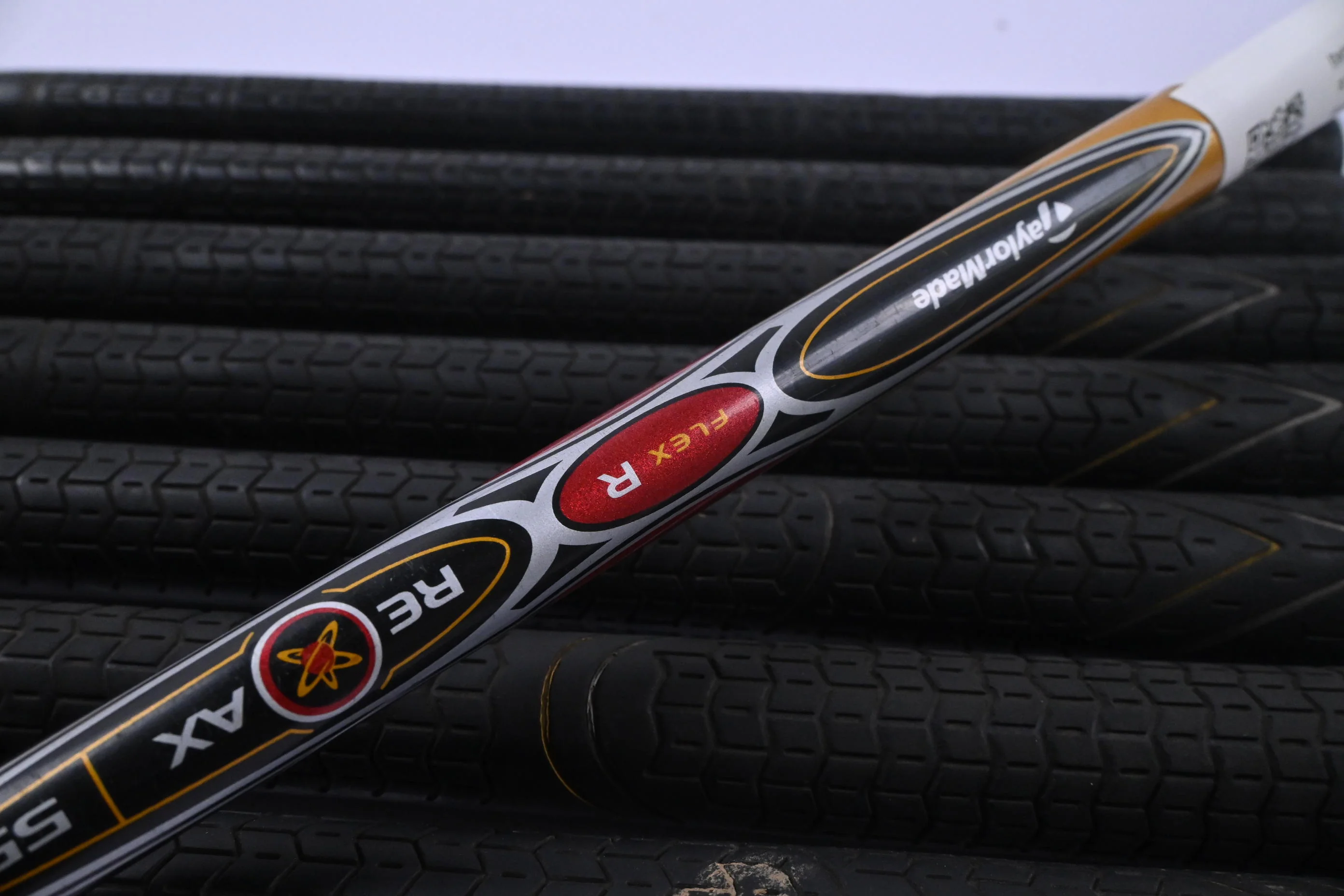 Taylormade R7 Draw Irons / 4-PW+SW / Regular Flex Taylormade REAX 55 Shafts - Image 5