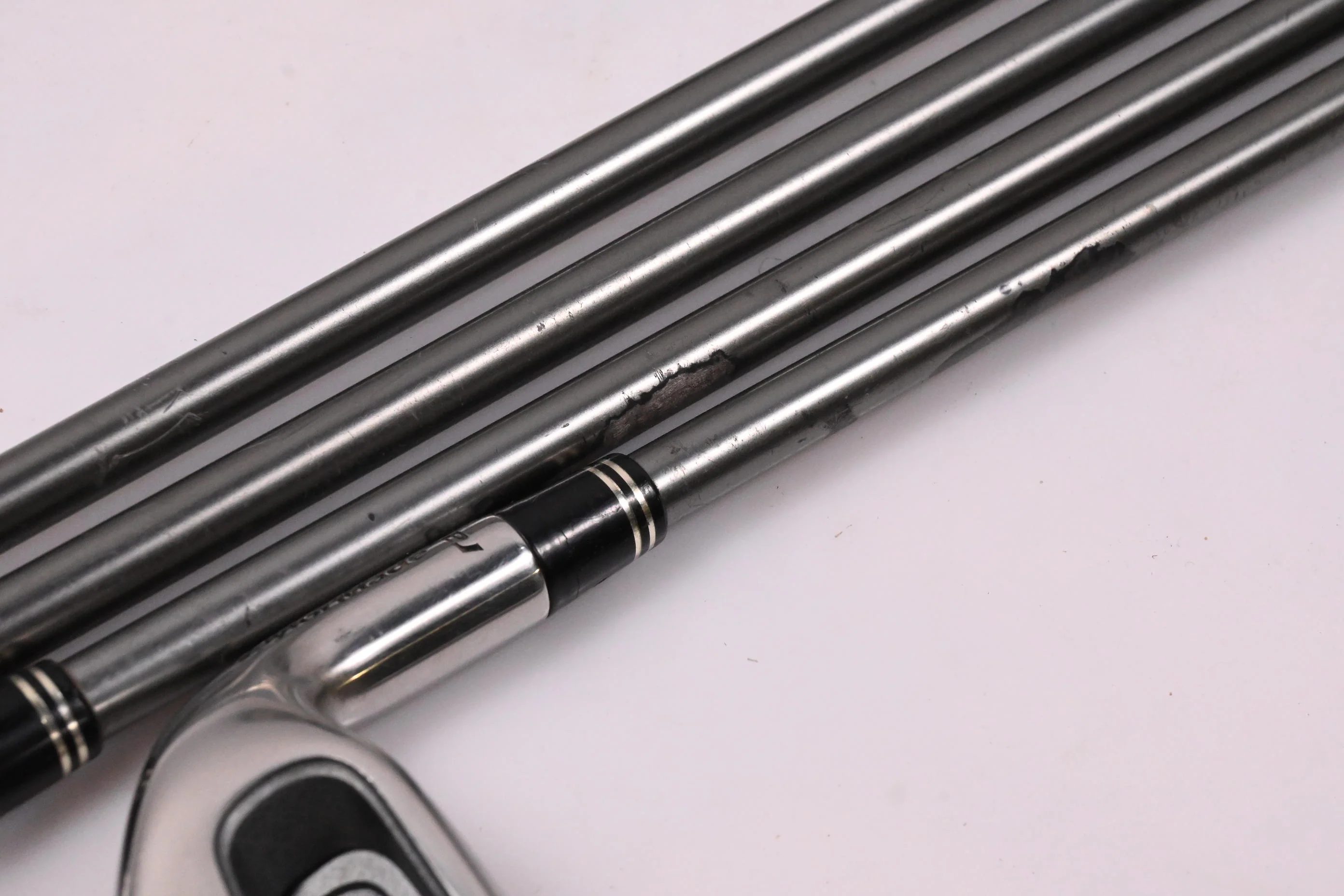 Taylormade R7 XD Irons / 3-PW+SW / Regular Flex Taylormade 65 Shafts - Image 3