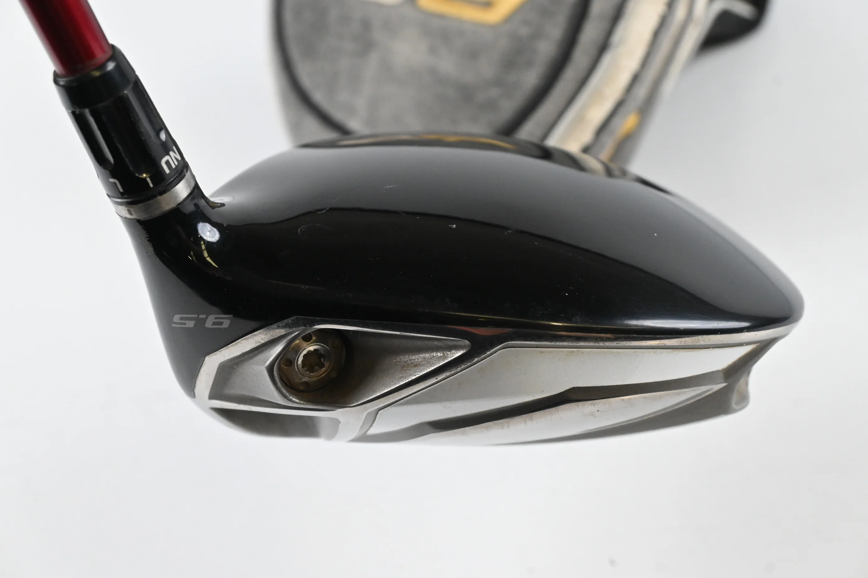 Taylormade R9 Driver / 9.5 Degree / Regular Flex Fujikura Motore 65 Shaft - Image 5