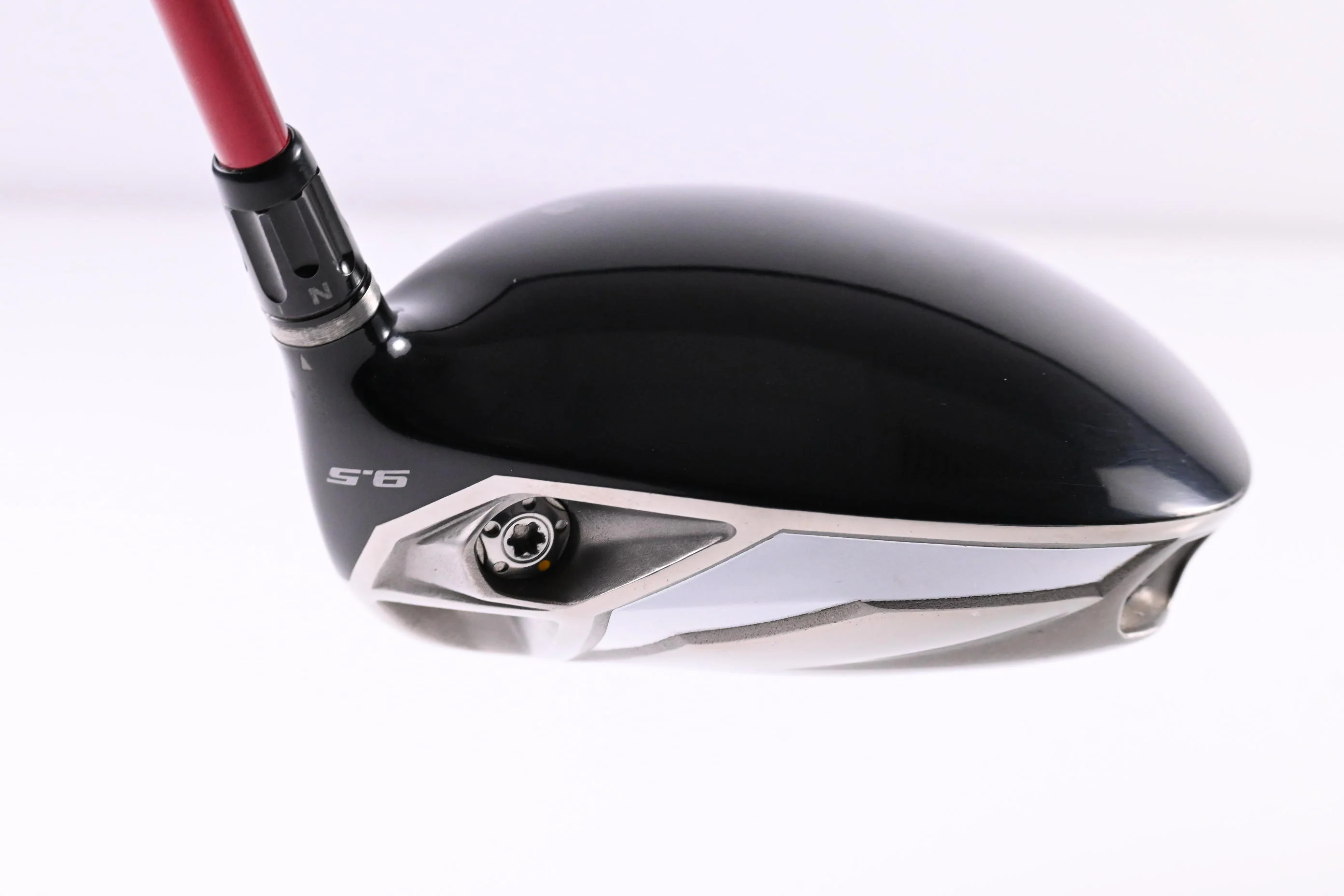 Taylormade R9 Driver / 9.5 Degree / Regular Flex Fujikura Motore 65 Shaft - Image 5