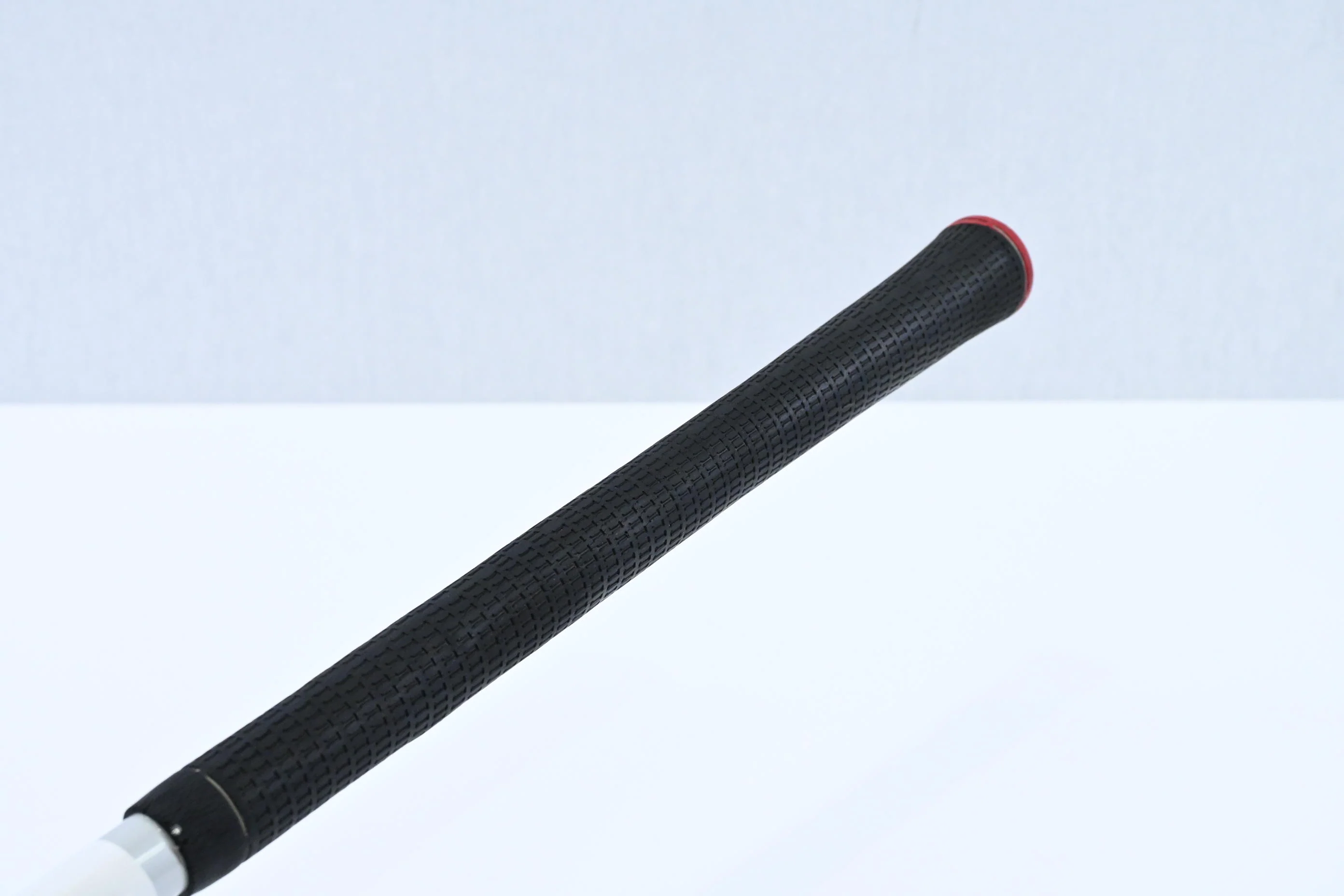 Taylormade R9 #3 Wood / 15 Degree / Regular Flex Fujikura Motore 65 Shaft - Image 9
