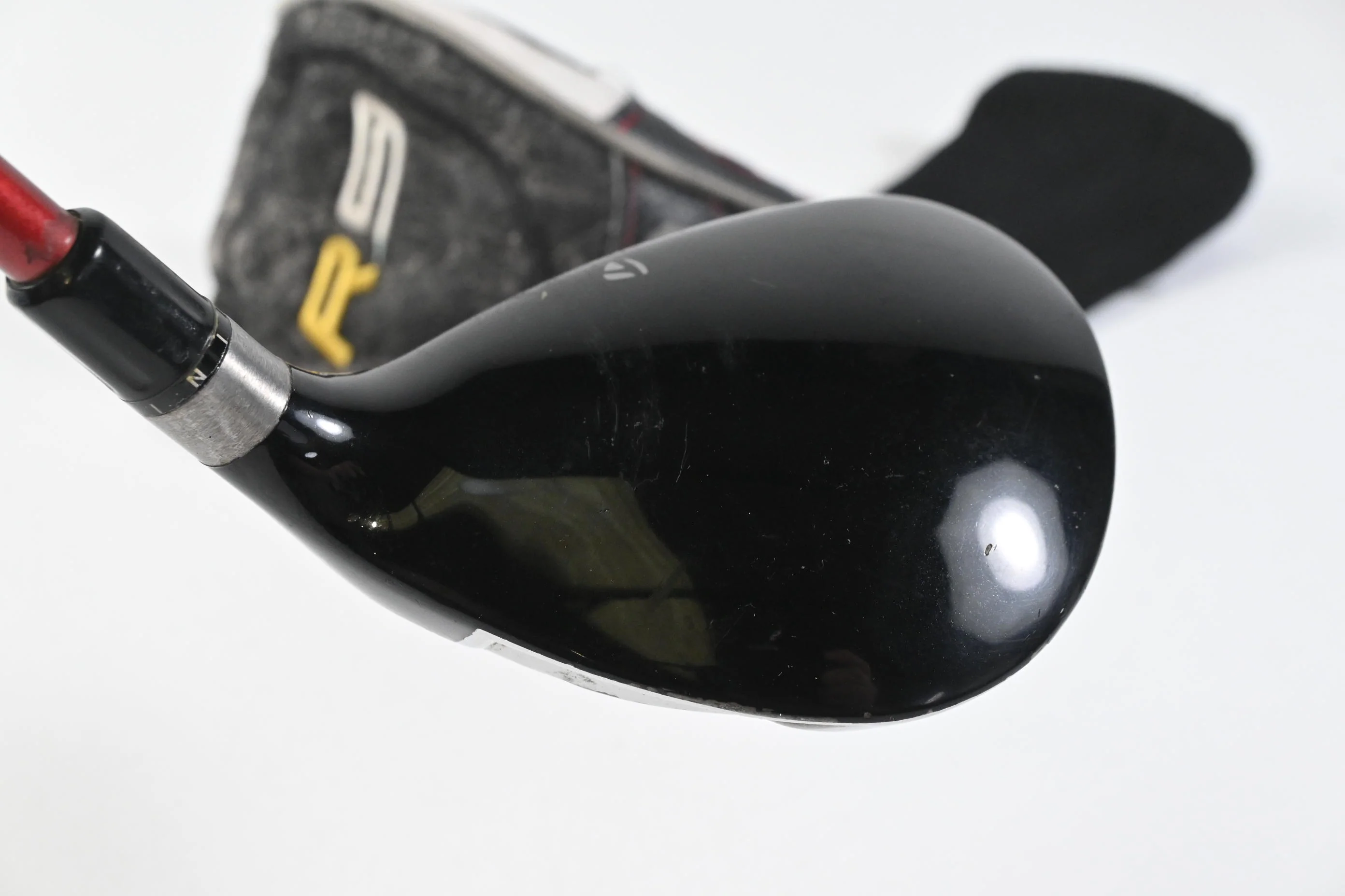 Taylormade R9 #4 Wood / 17 Degree / Regular Flex Fujikura Motore 65 Shaft - Image 5