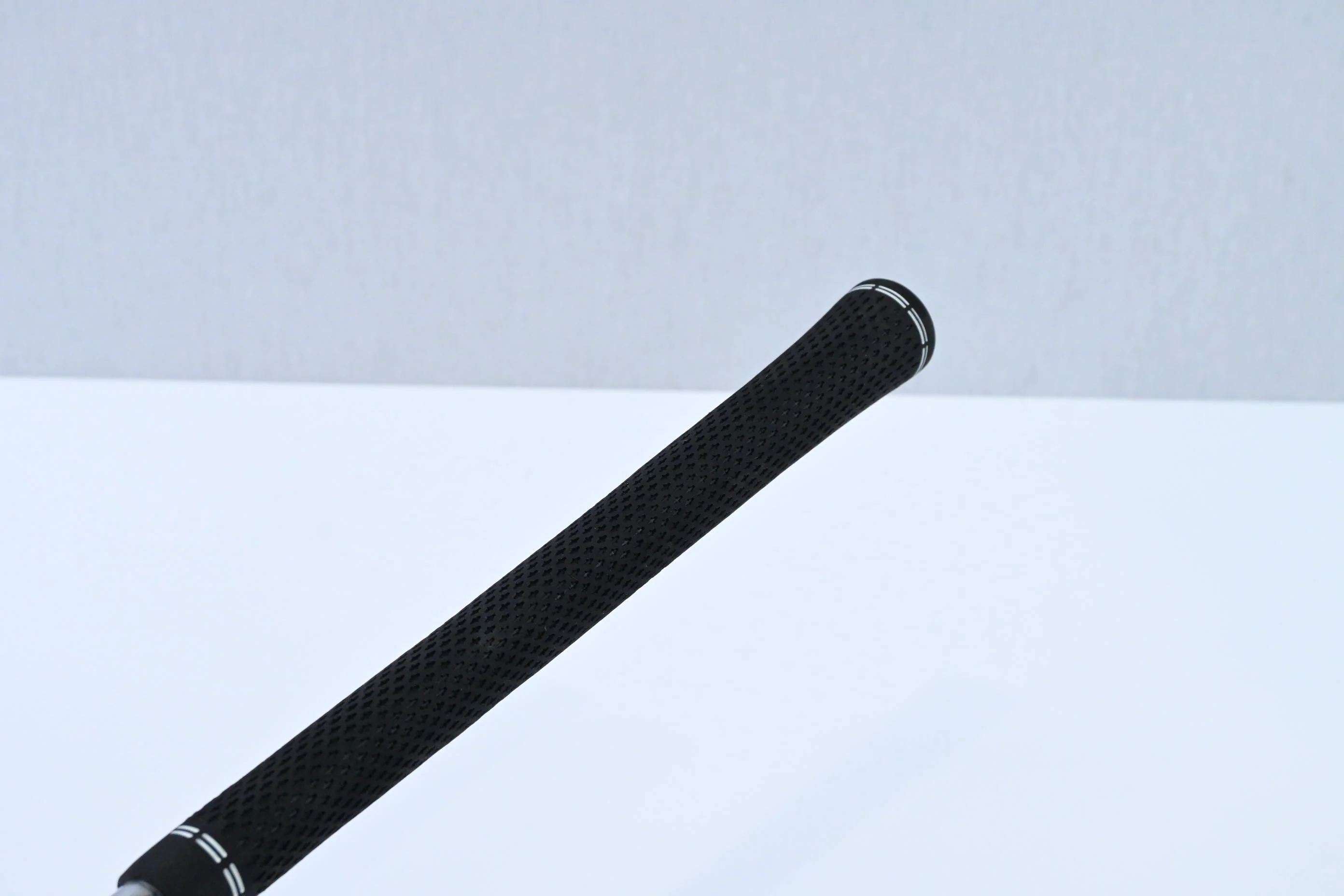 Taylormade R9 #3 Iron / 20 Degree / Stiff Flex KBS Tour Shaft - Image 6