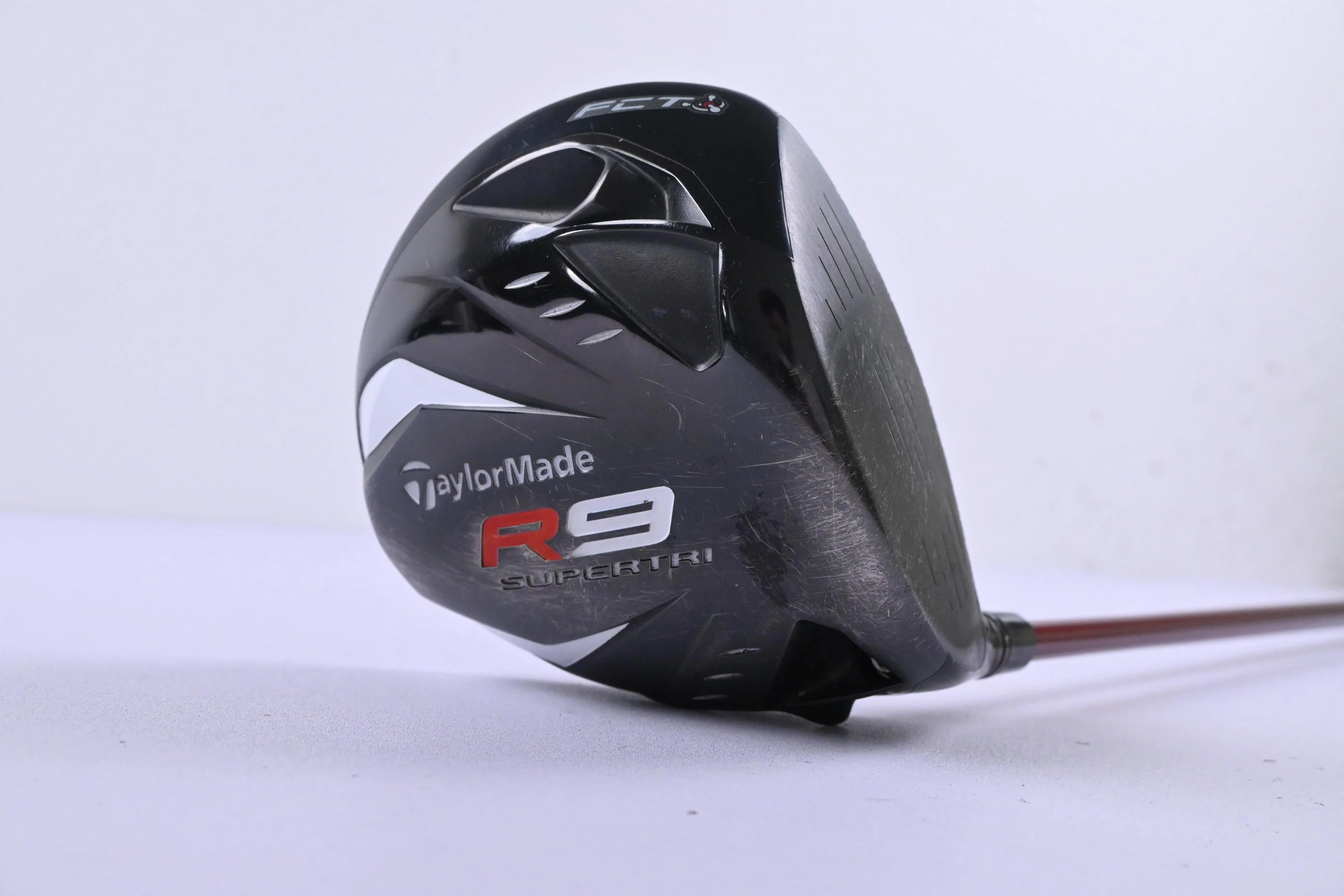 Taylormade R9 Supertri Driver / 9.5 Degree / Regular Flex Fujikura Motore 60