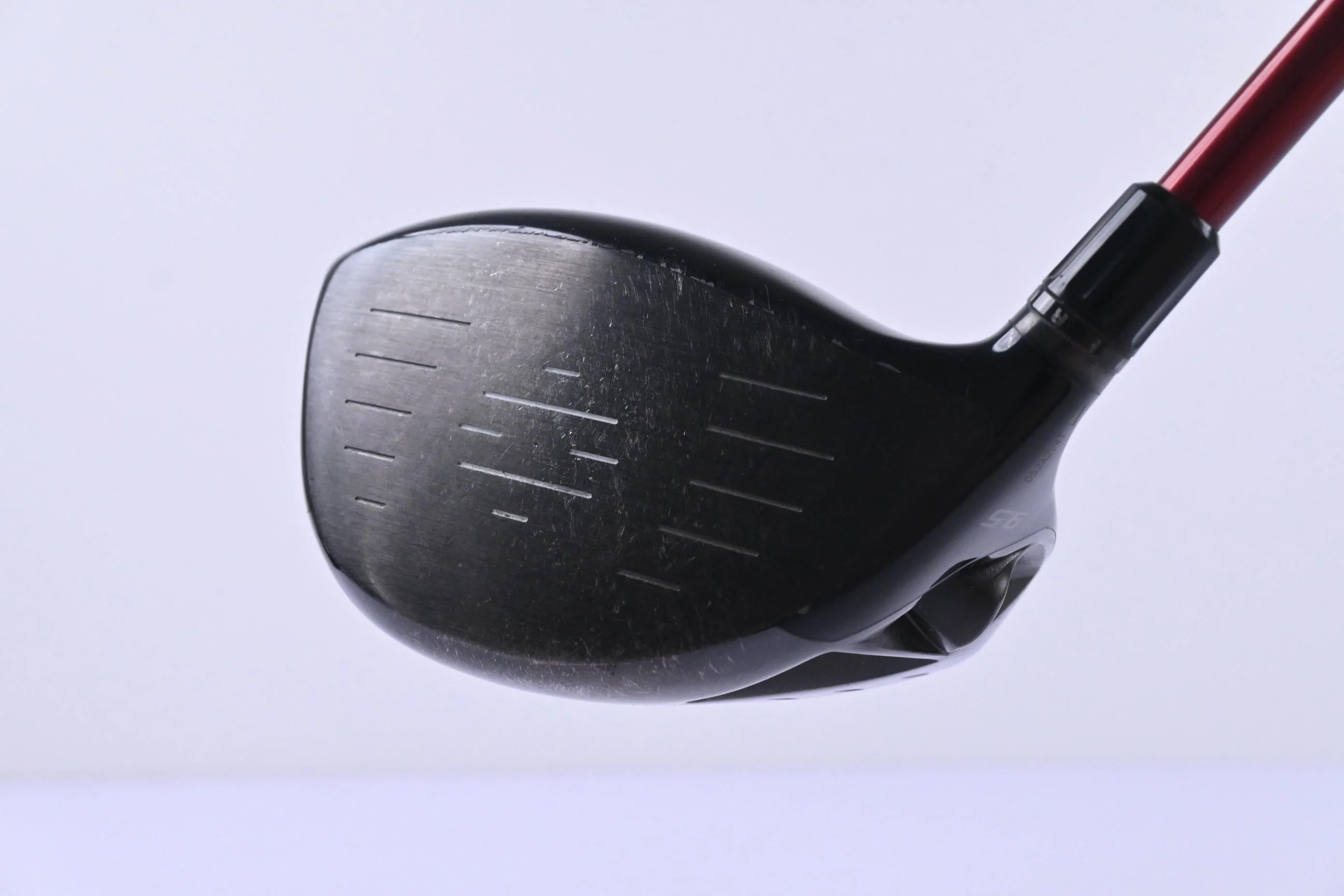 Taylormade R9 Supertri Driver / 9.5 Degree / Regular Flex Fujikura Motore 60 - Image 4