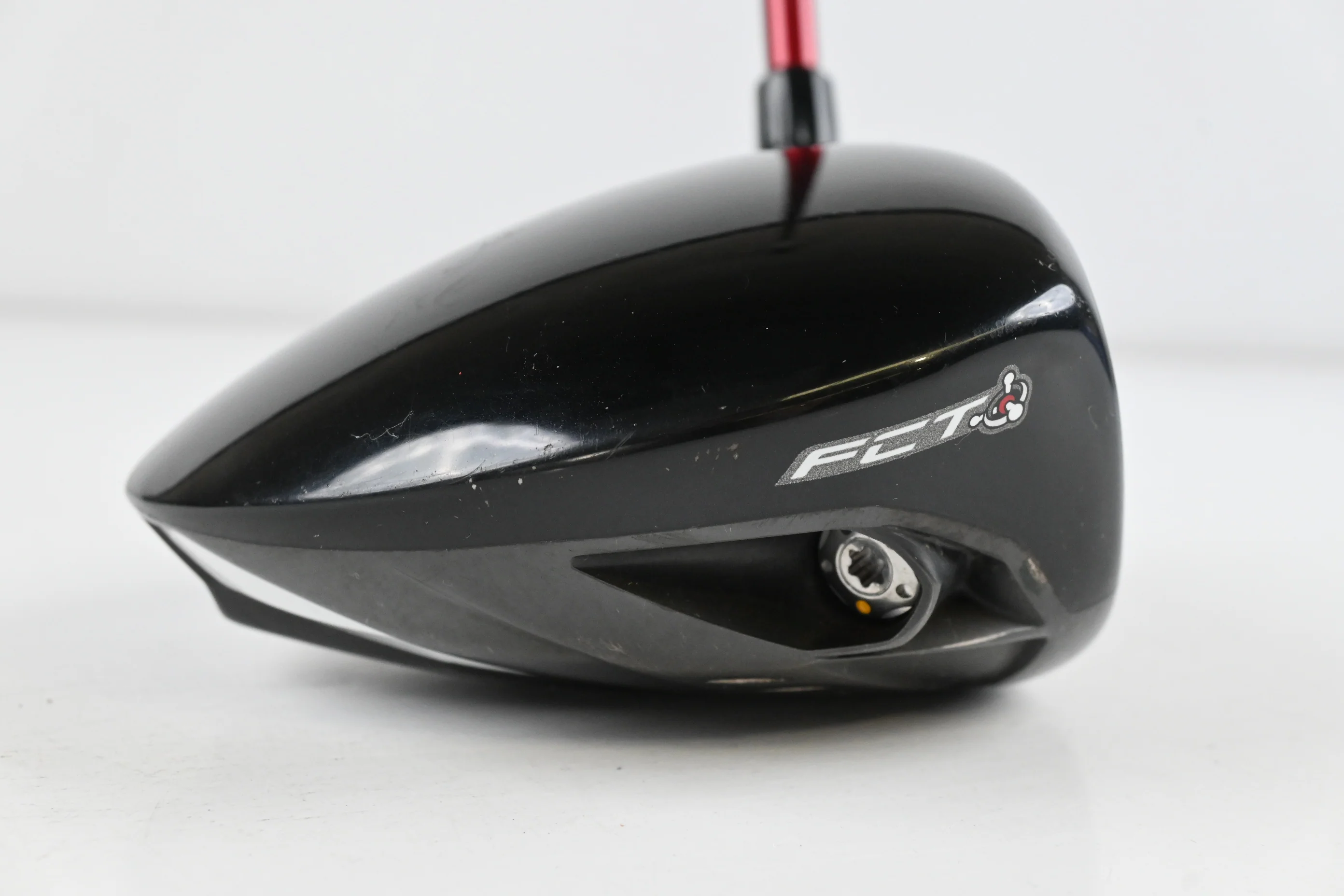 Taylormade R9 Supertri Driver / 10.5 Degree / Regular Flex Fujikura Motore 60 Shaft - Image 3