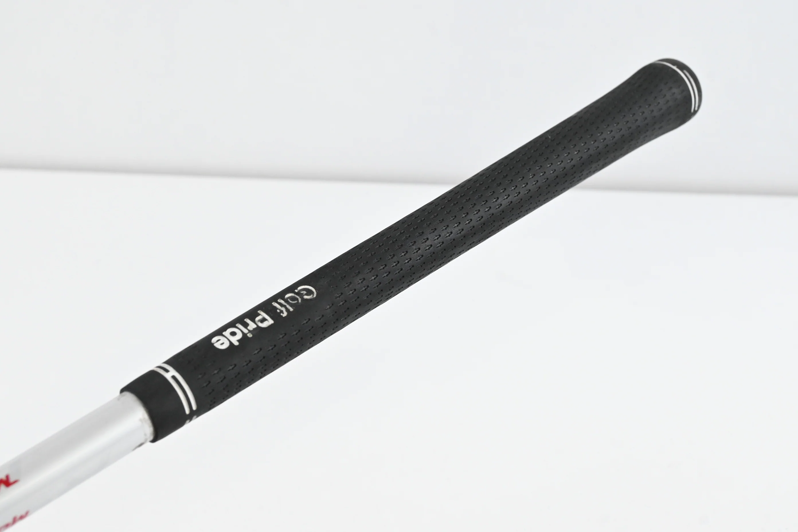 Taylormade R9 Supertri Driver / 10.5 Degree / Regular Flex Fujikura Motore 60 Shaft - Image 8