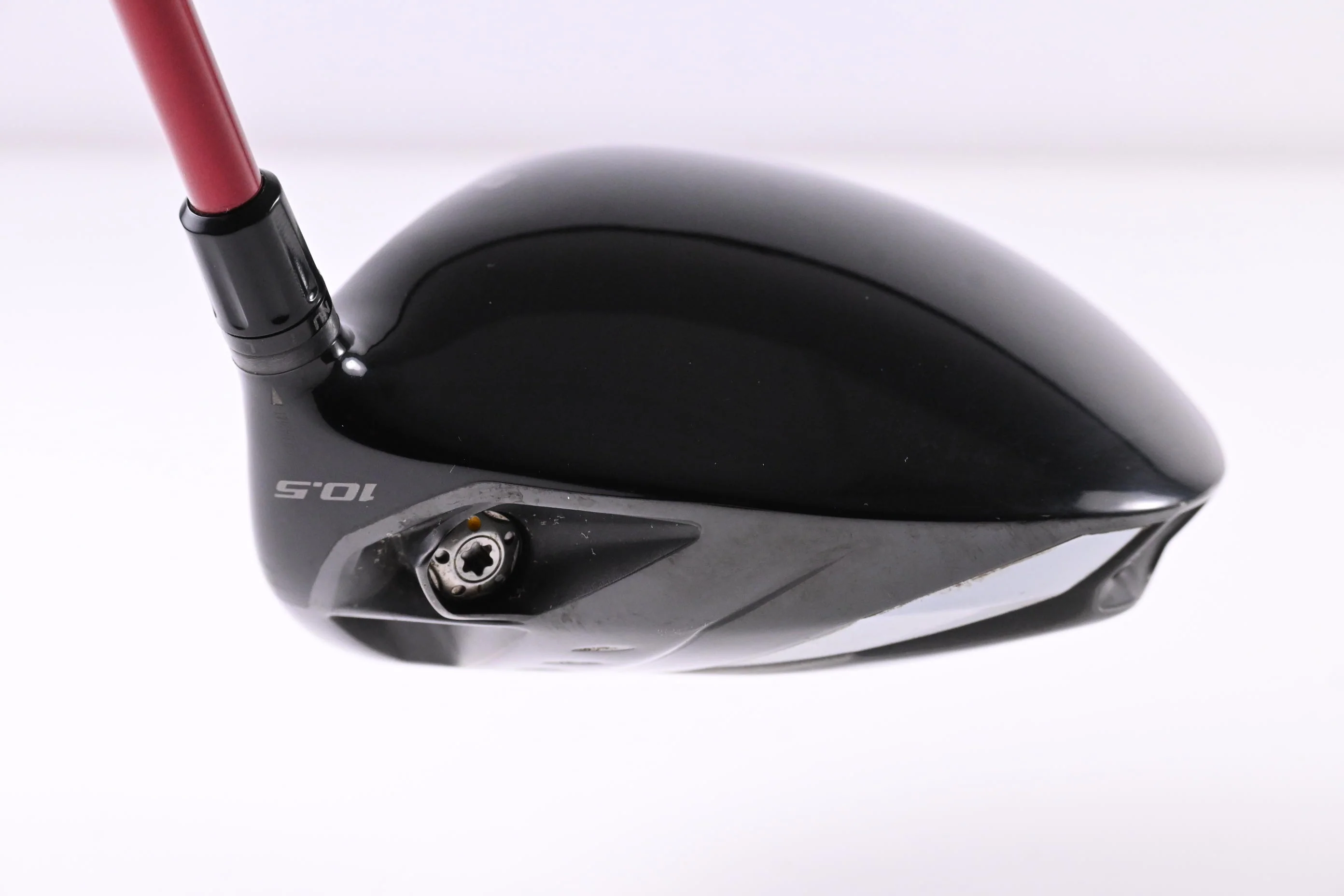 Taylormade R9 Supertri Driver / 10.5 Degree / Regular Flex Fujikura Motore 60 - Image 5