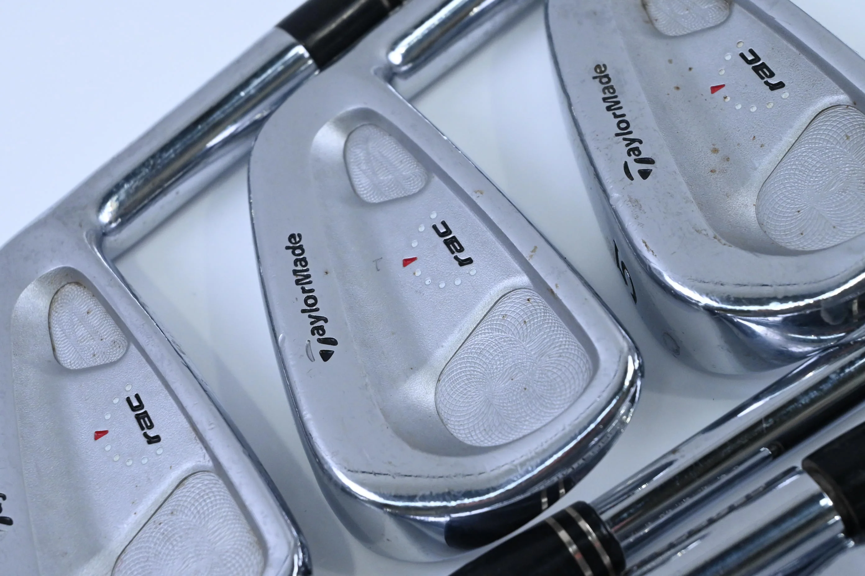 Taylormade RAC CB Coin Forged Irons / 3-9 / Stiff Flex Dynamic Gold S300 Shafts